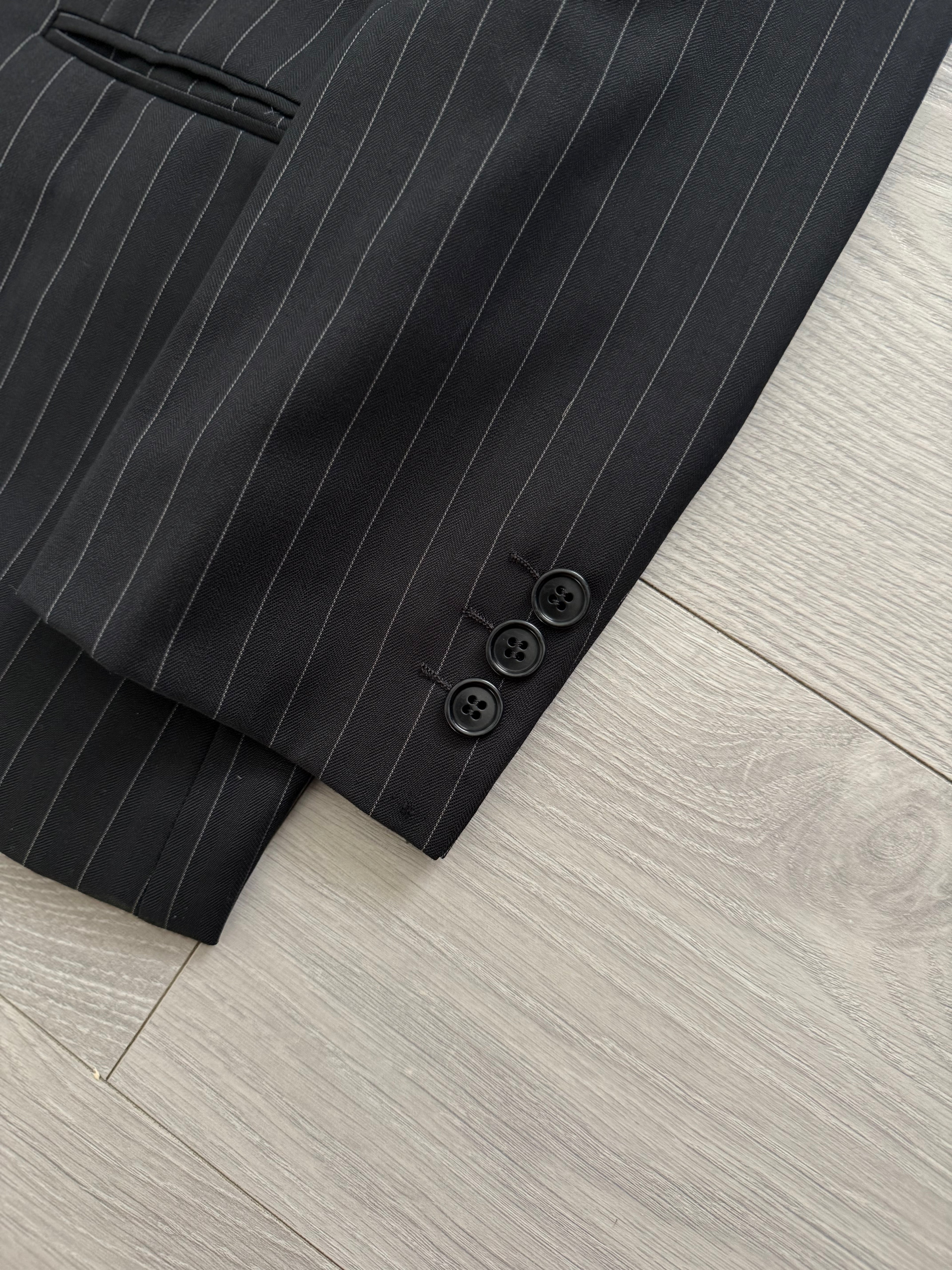 Armani 1990s 2B Striped Pleated Wool Suit - Size S Jacket / 32" Waist