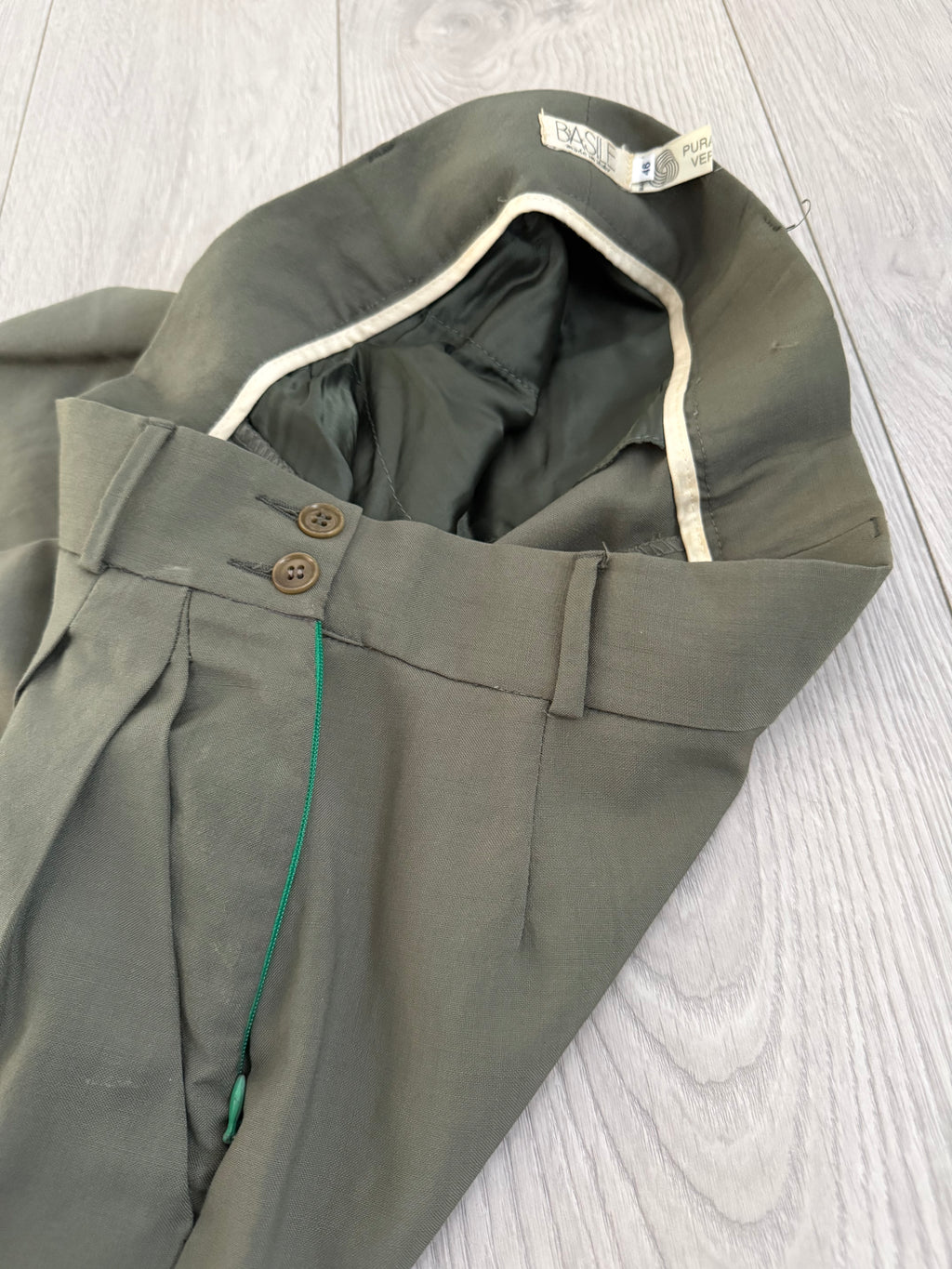 Basile 1980s Peaked Lapel Double Breasted Draped Wool Suit - Size S Jacket / 28" Waist