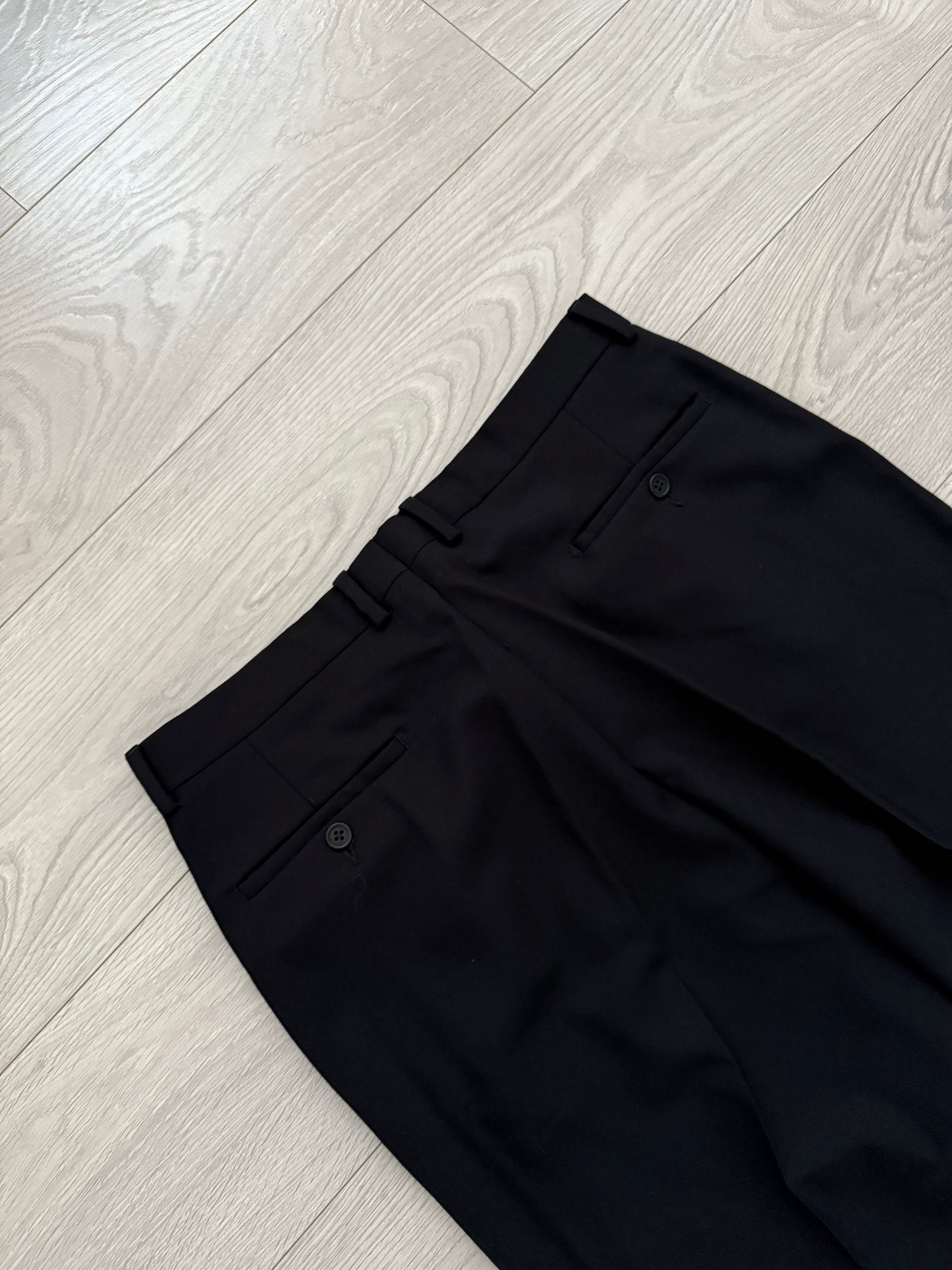 Emporio Armani 2001 3B Black Wool Suit - L Jacket / 34" Waist