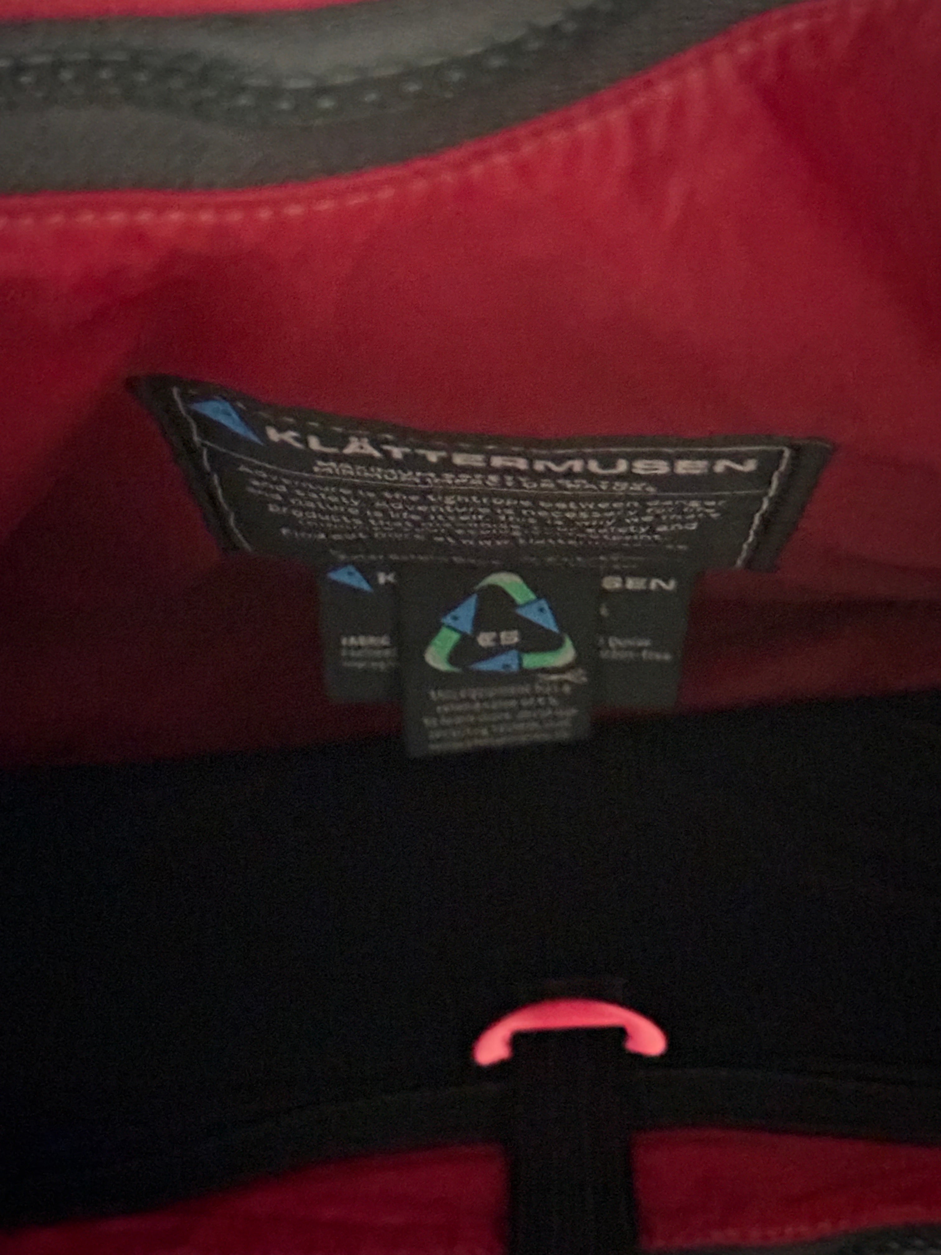 Klattermusen Fenja Technical Crossbody Bag