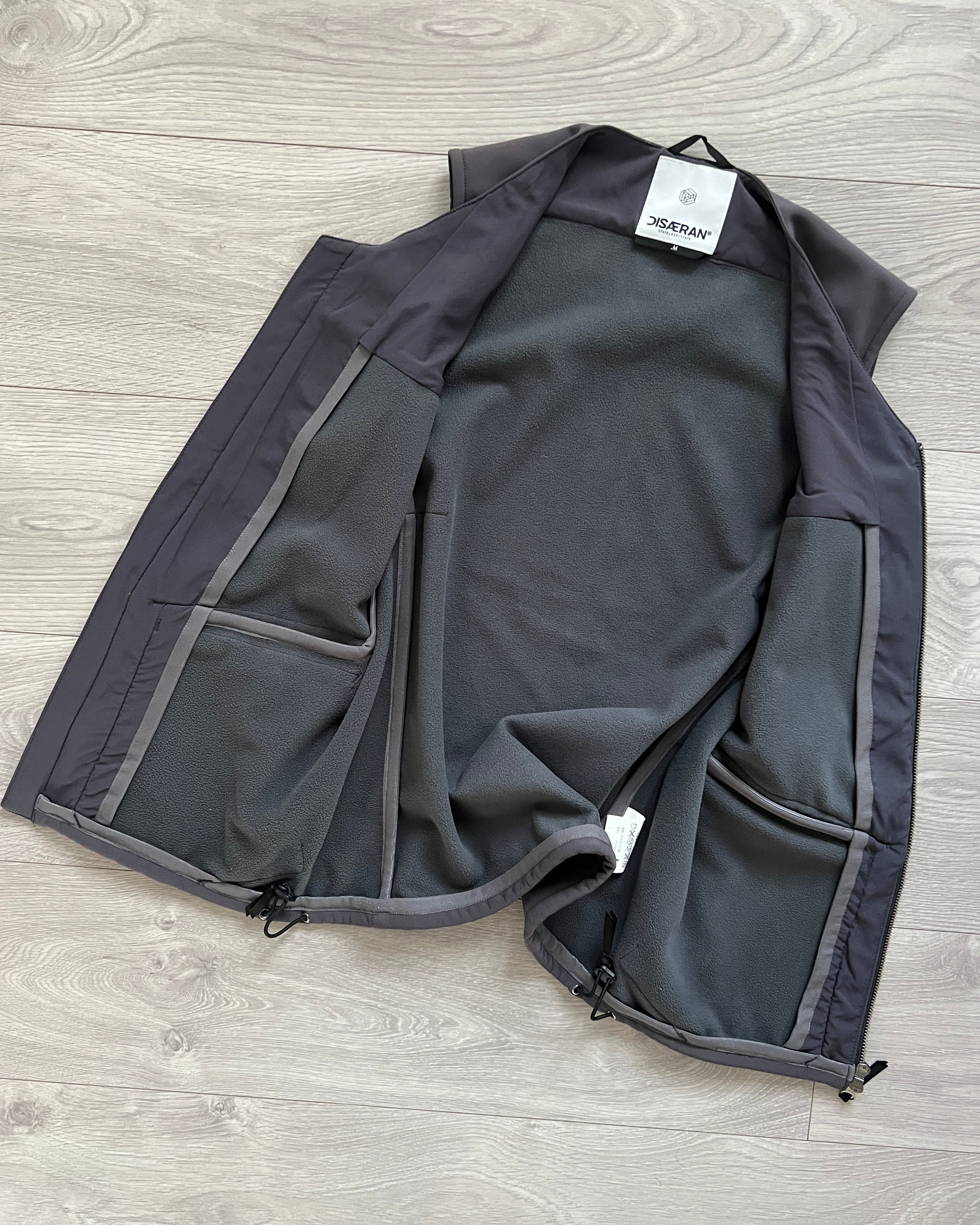 Disaeran by Acronym United Arrows Tactical Tech Darted Vest - Size M