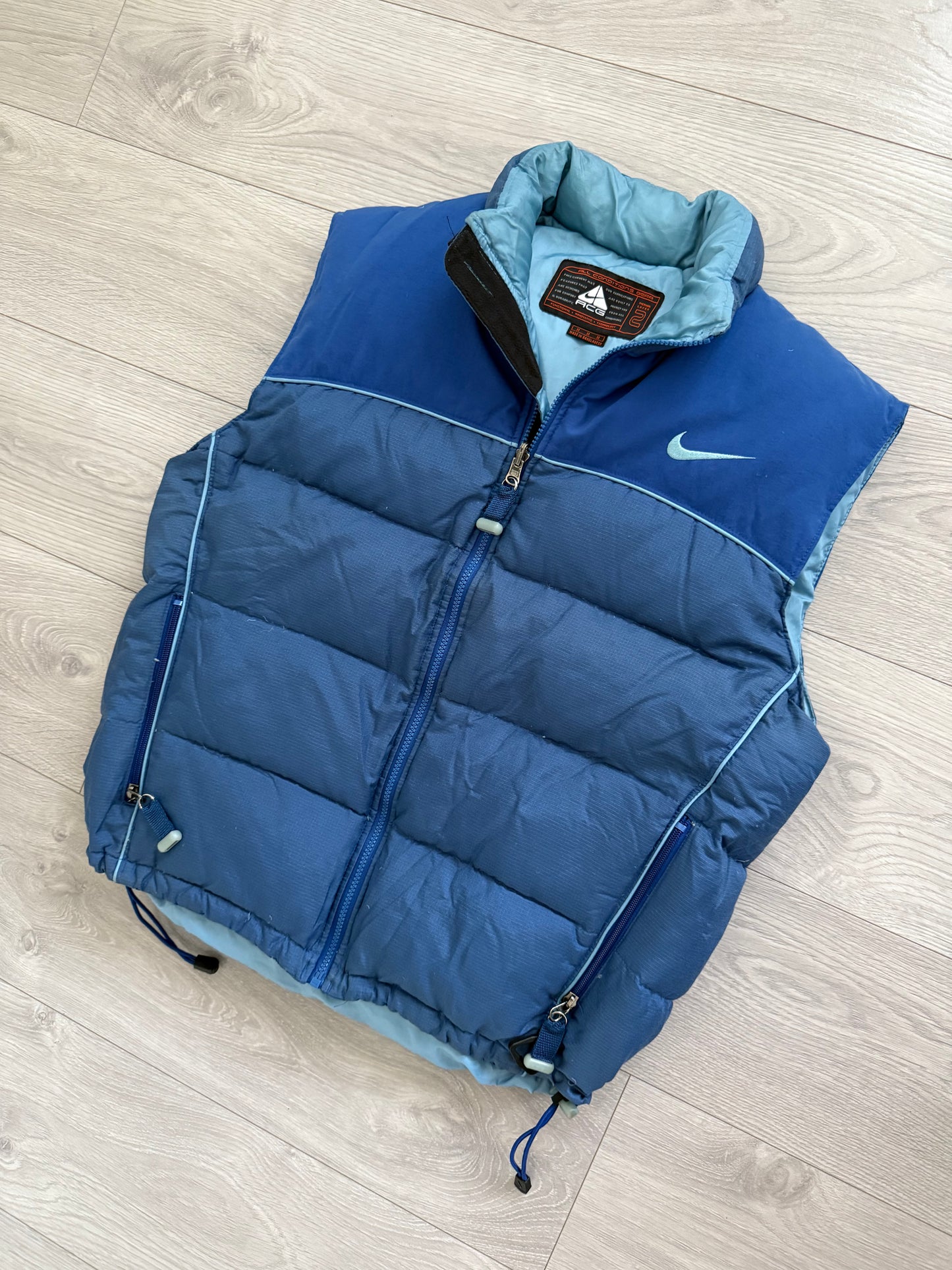 Nike ACG 00s Lungs Era Down Filled Puffer Vest - Size M