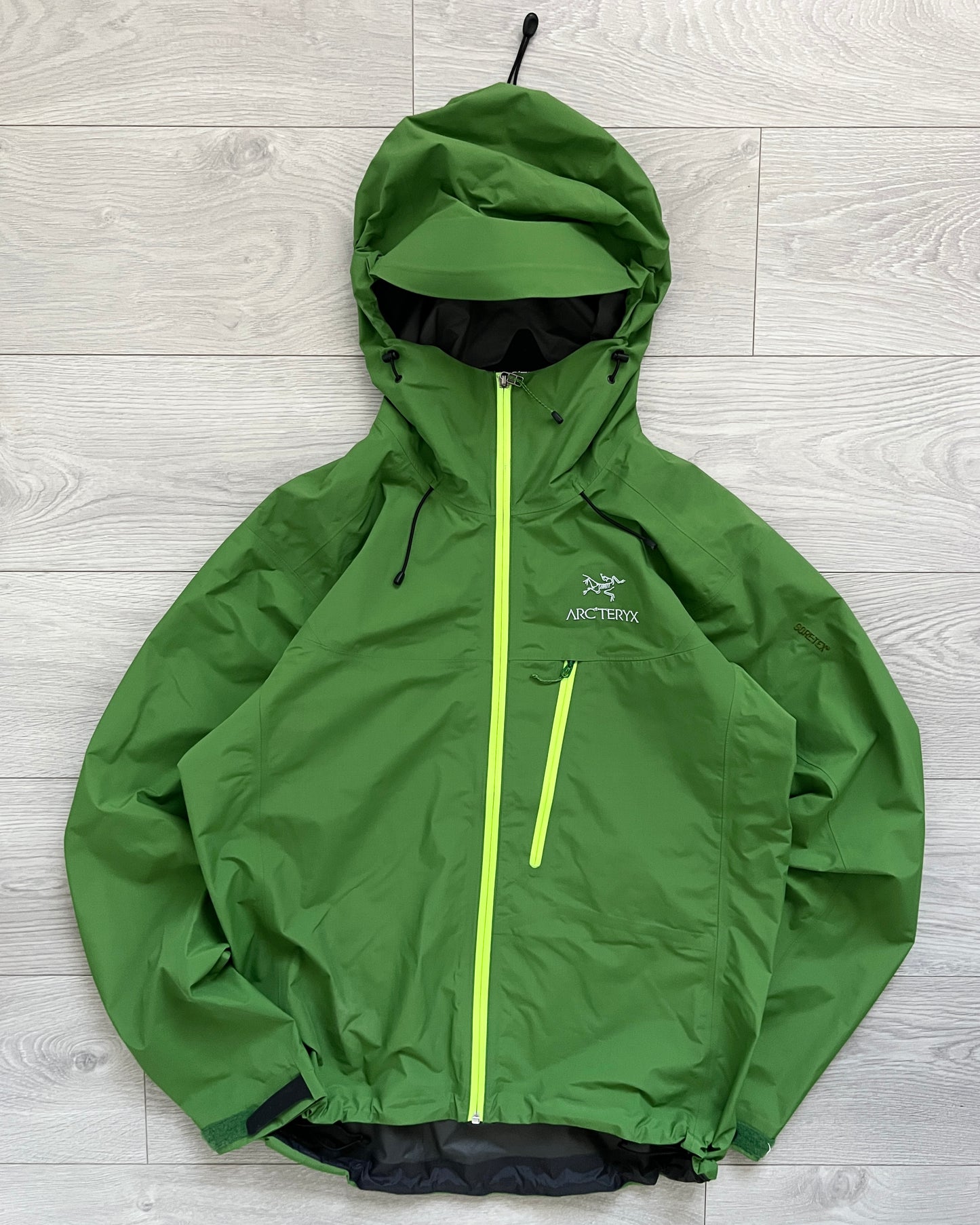 Arcteryx Alpha SL Green Gore-Tex Technical Jacket - Size M