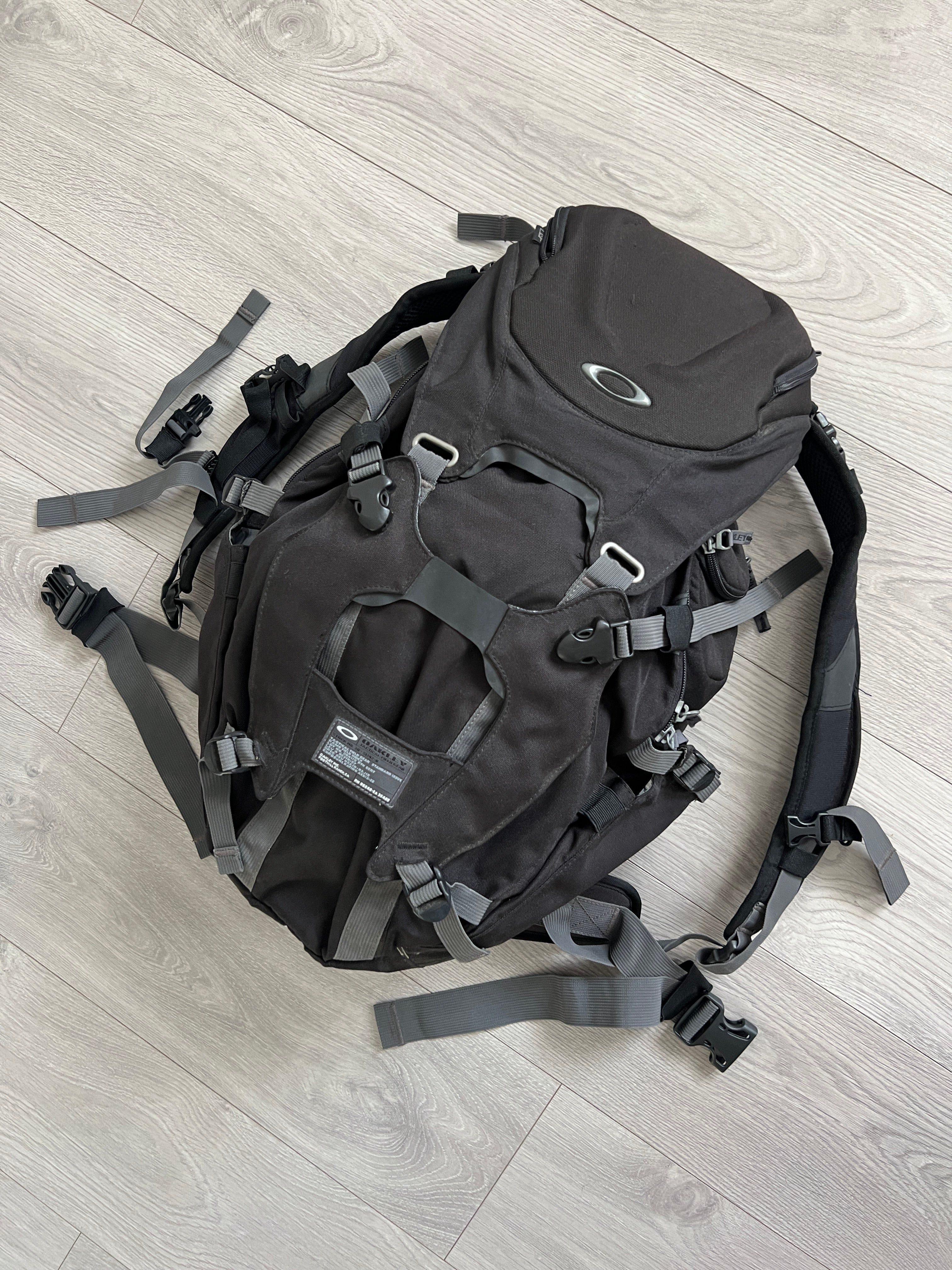 Oakley 2006 Toolbox Technical Backpack