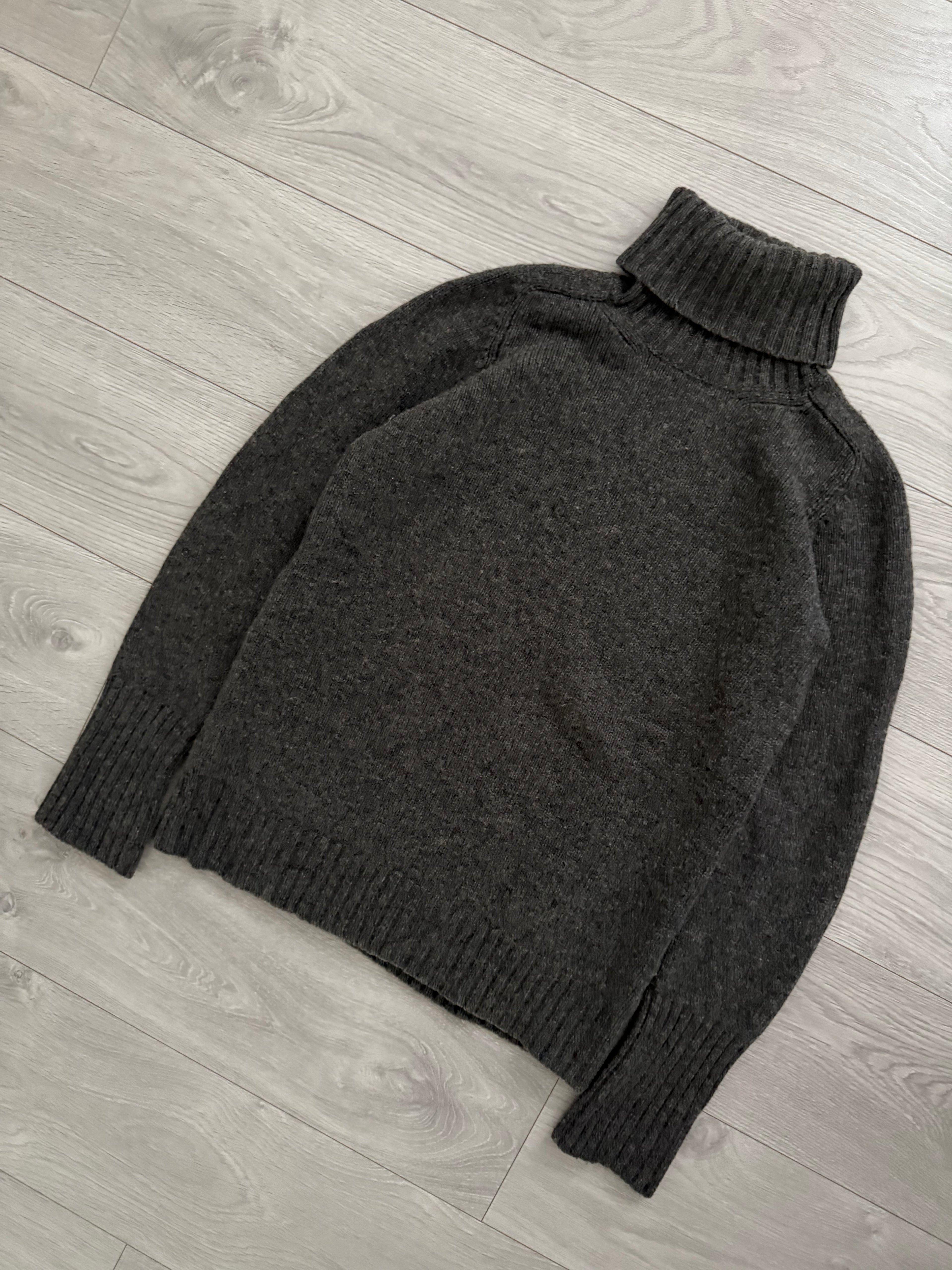 Maison Martin Margiela FW2004 Wool Camel Ribbed Turtleneck Knit Sweater - Size M