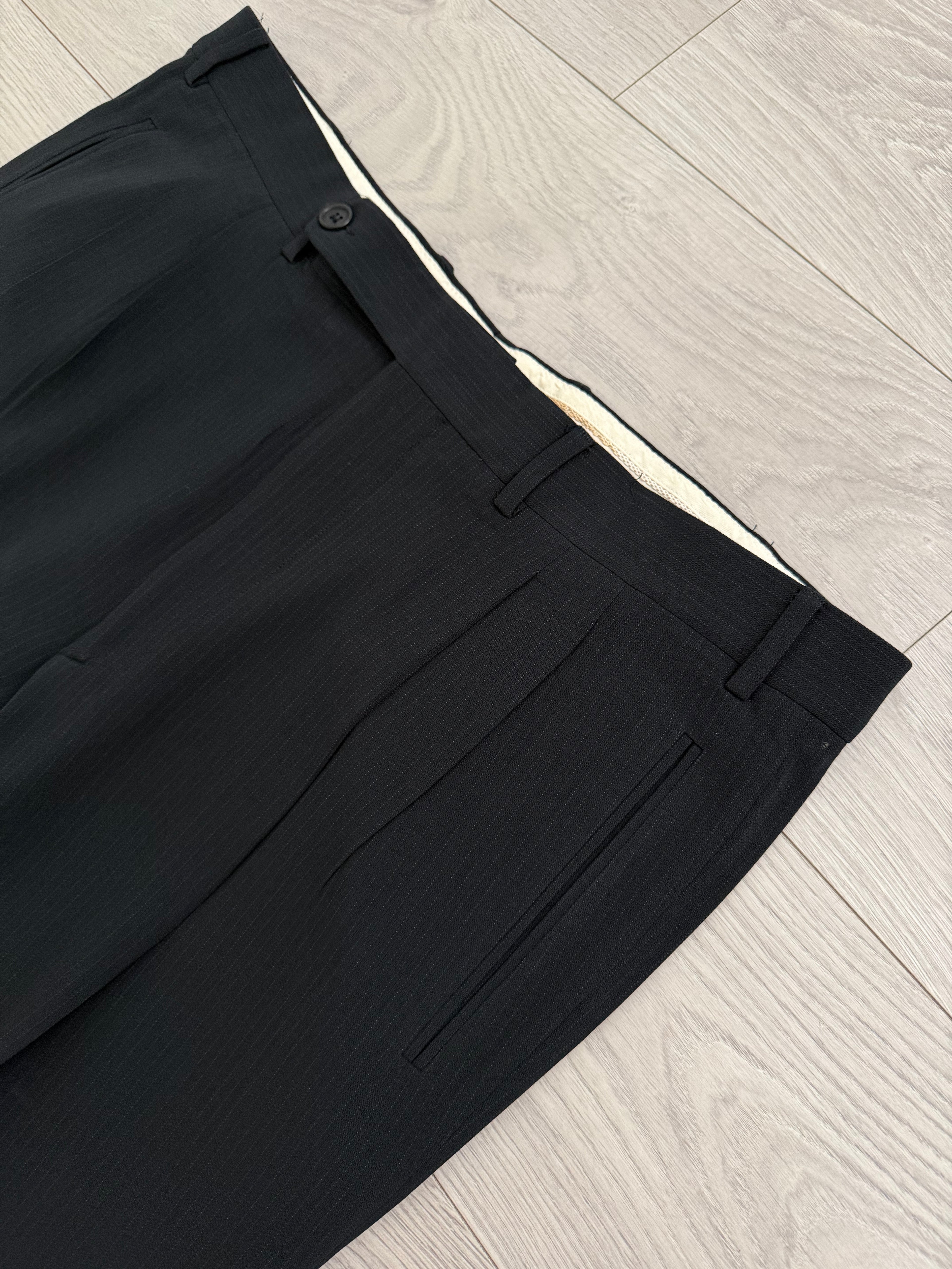 Giorgio Armani Black Label 1990s Peaked Lapel Double Breasted Pleated Wool Suit - Size XXXL Jacket / 40" Waist