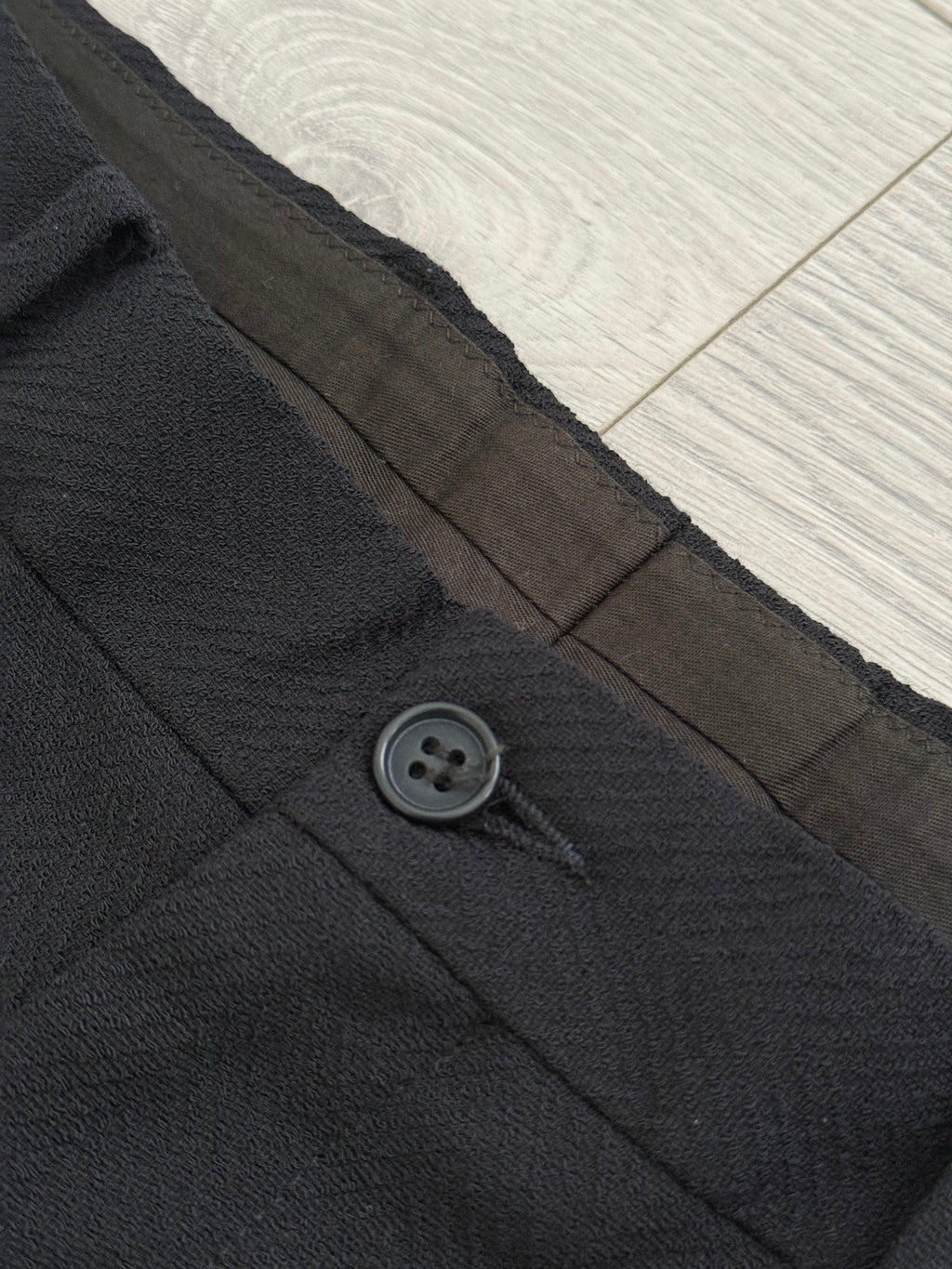 Emporio Armani 1990s 6B Peaked Lapel Double Breasted Herringbone Wool Suit Navy - Size S Jacket / 30" Waist
