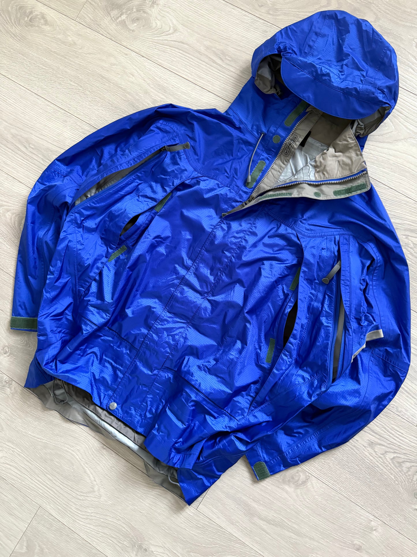 Nike ACG 00s Storm Fit Technical Waterproof Panelled Jacket - Size XXL