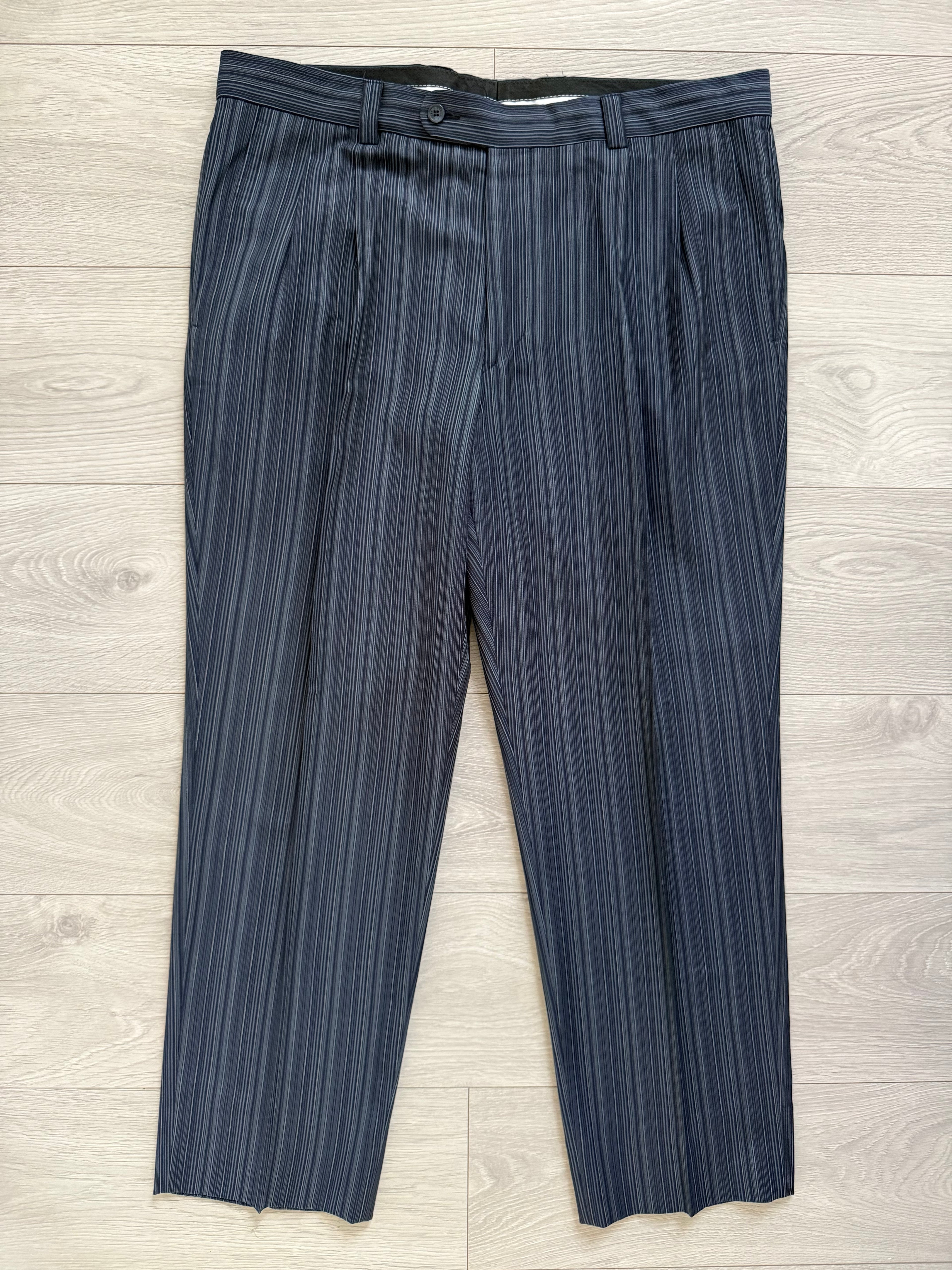 Versace 1980s Notch Lapel Double Breasted Wool Mohair Pleated Striped Suit - Size XXL Jacket / 38" Waist