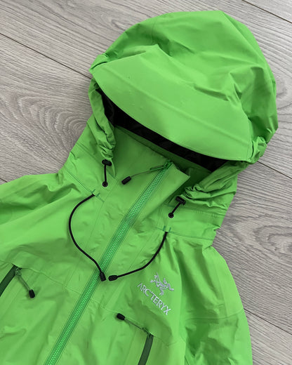 Arcteryx Beta LT Hybrid Gore-Tex Pro Womens Jacket - Size Womens XS