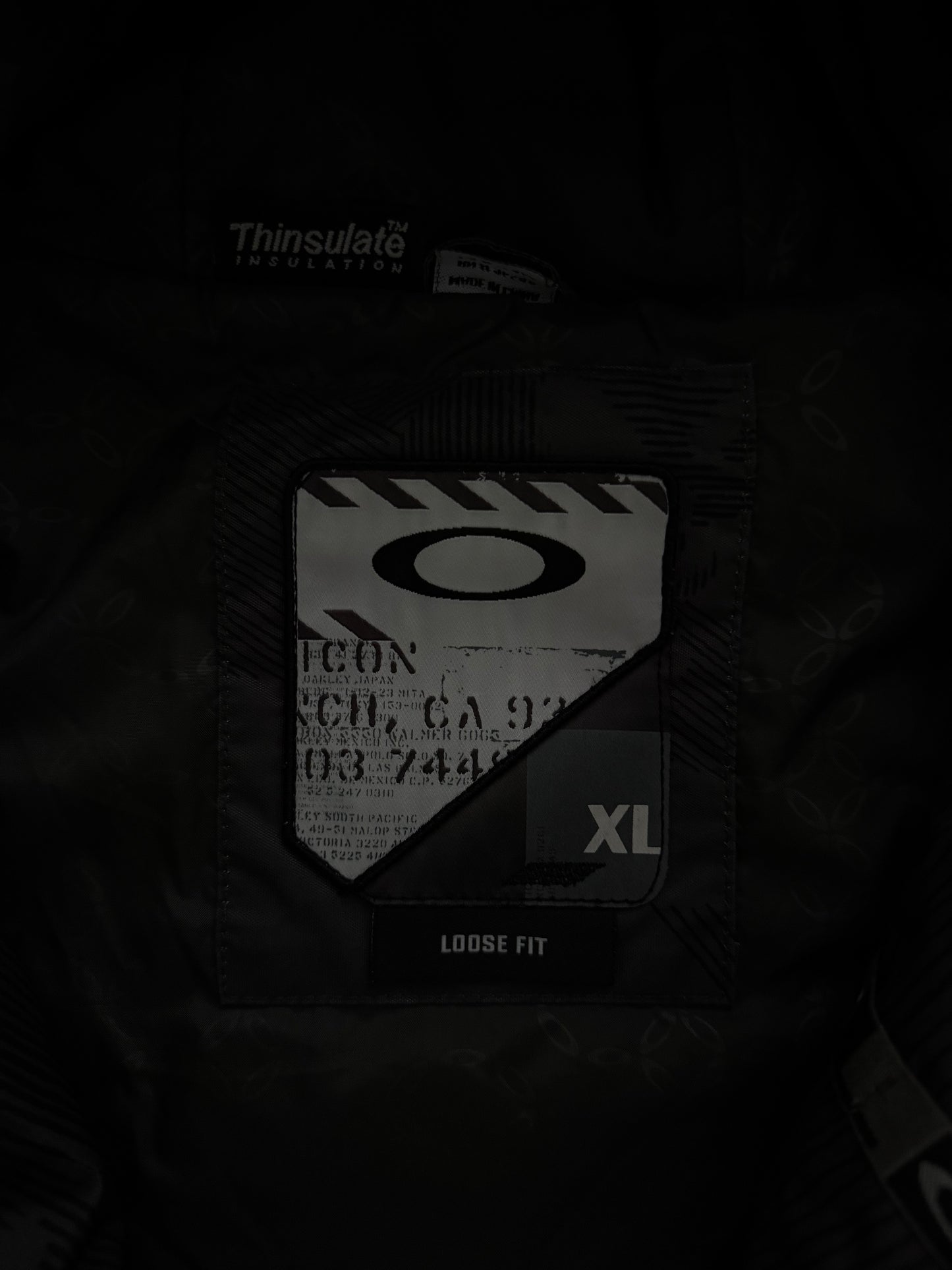 Oakley FW2008 Magnetic Storm Flap Thinsulate Waterproof Jacket - Size XL