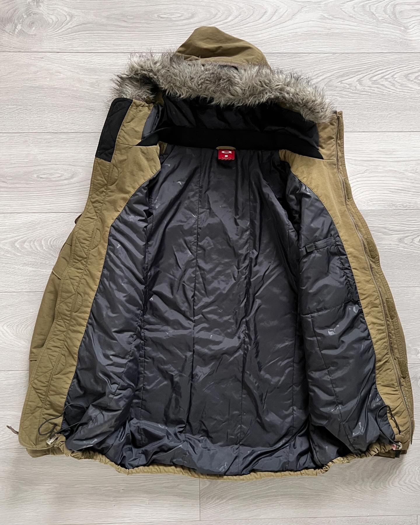 Oakley 00s Laser Cut Technical Insulated Coat - Size M