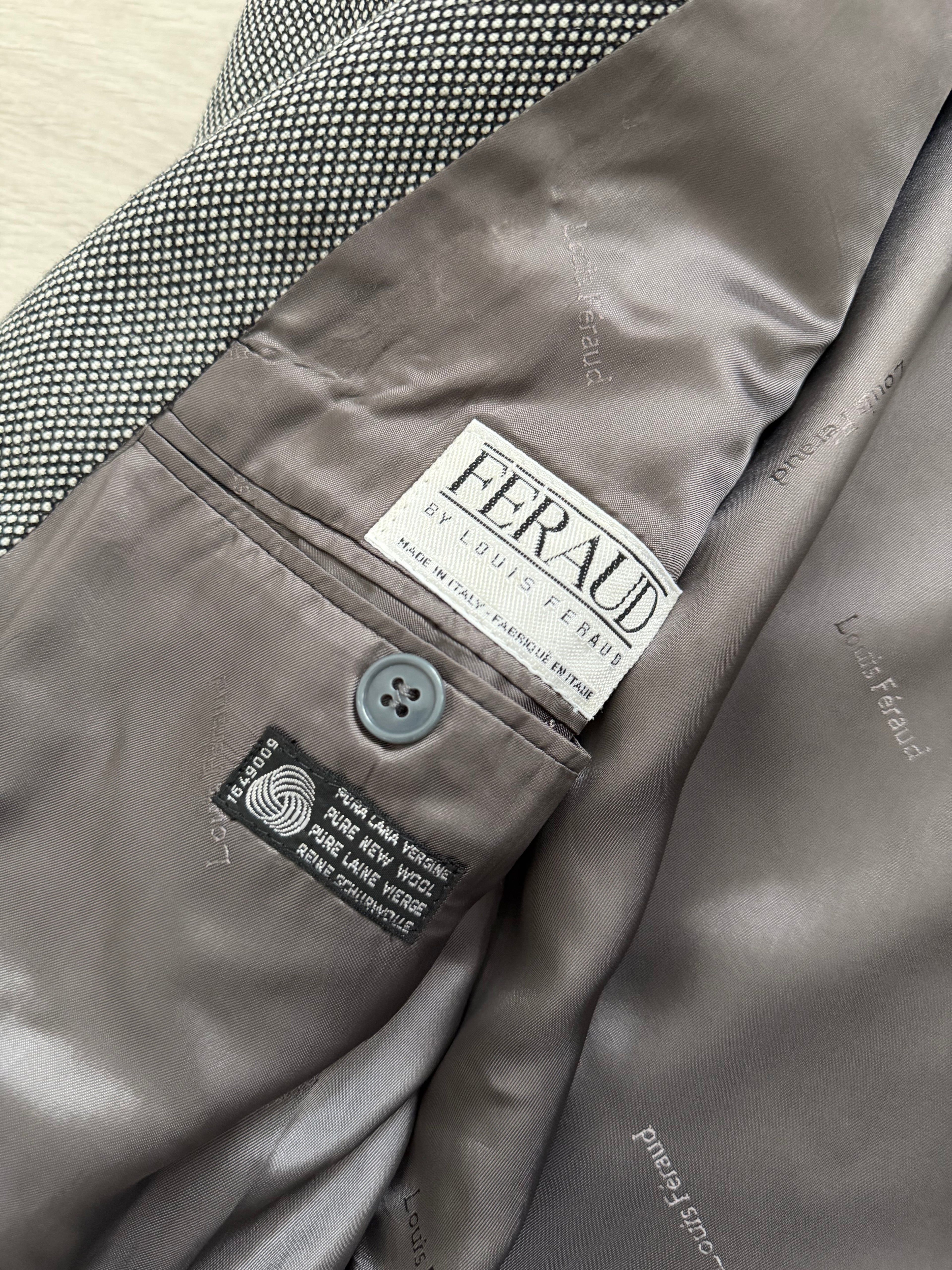Louis Feraud Armani 1990s Peaked Lapel Pleated Double Breasted Wool Suit - Size XL Jacket / 36" Waist