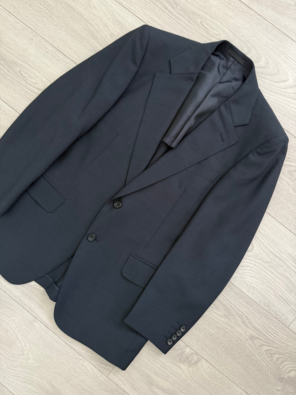 Burberry 1990s 2B Double-Pleat Wool Mohair Navy Suit - Size S Jacket / 32" Waist