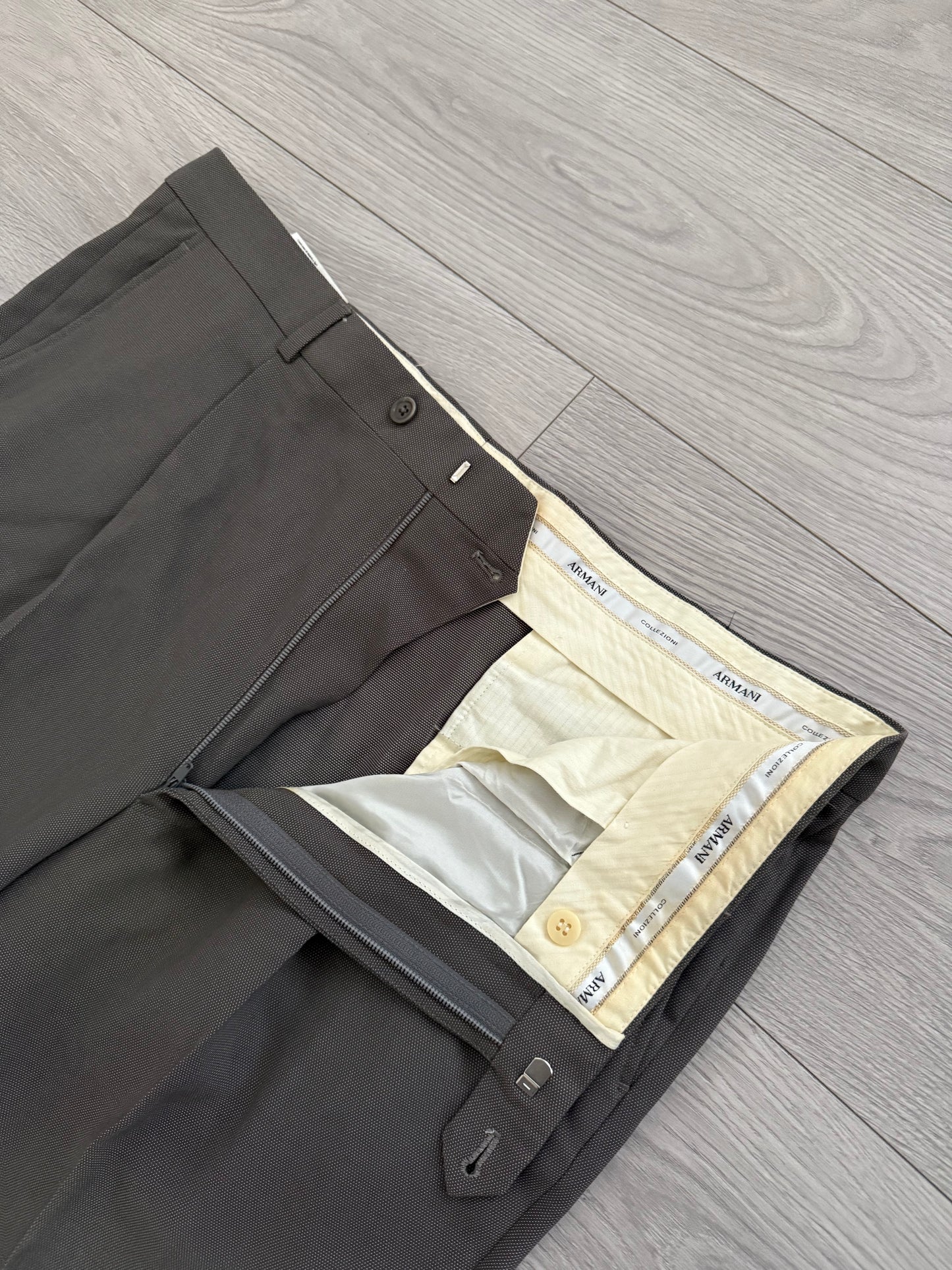 Armani 1990s Double Breasted Draped Pleated Wool Suit - Size XXL Jacket / 38" Waist