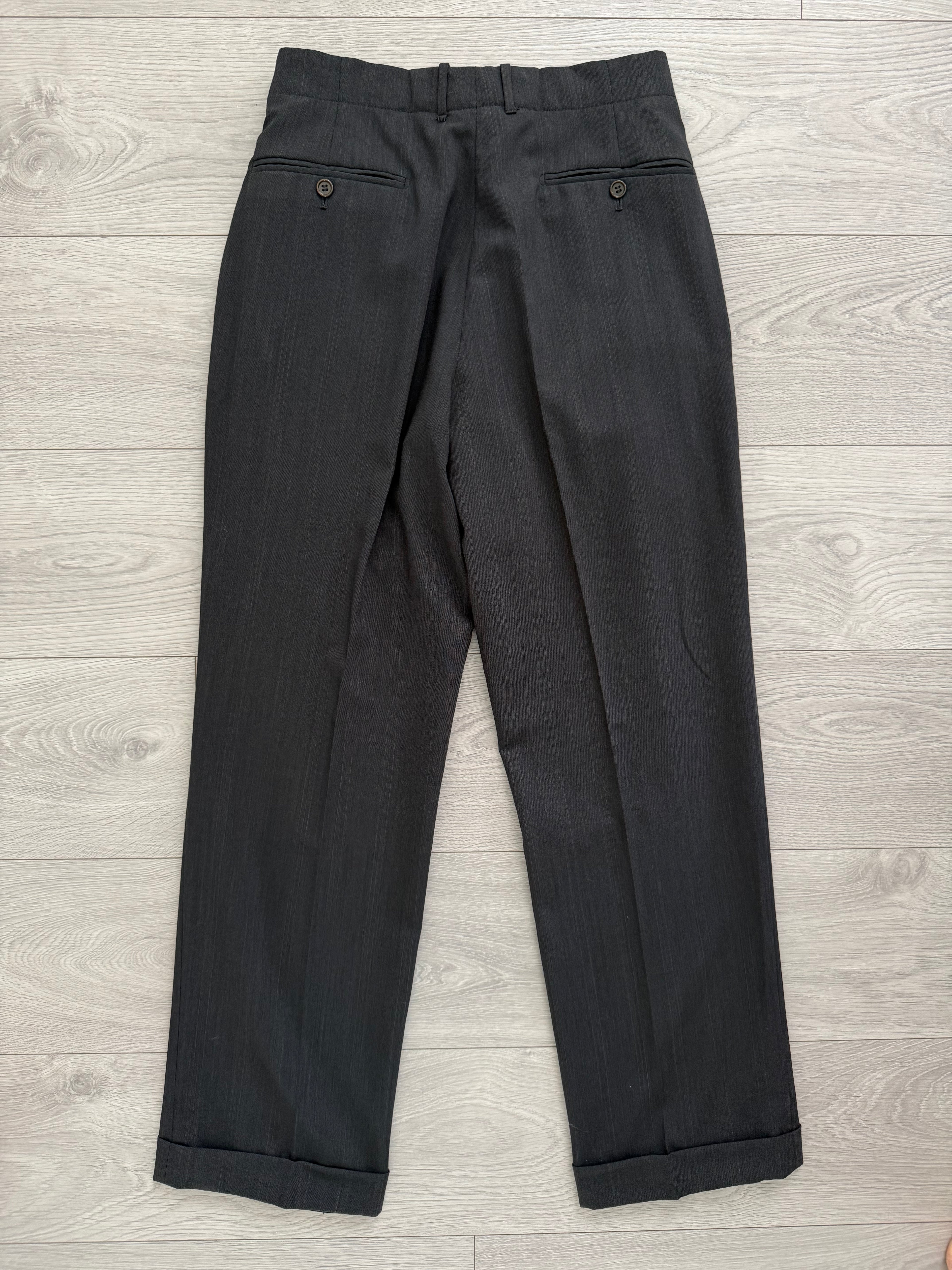 Gianfranco Ferre 1980s Peaked Lapel Double Breasted Pleated Wool Lightweight Suit Grey - Size S Jacket / 29" Waist