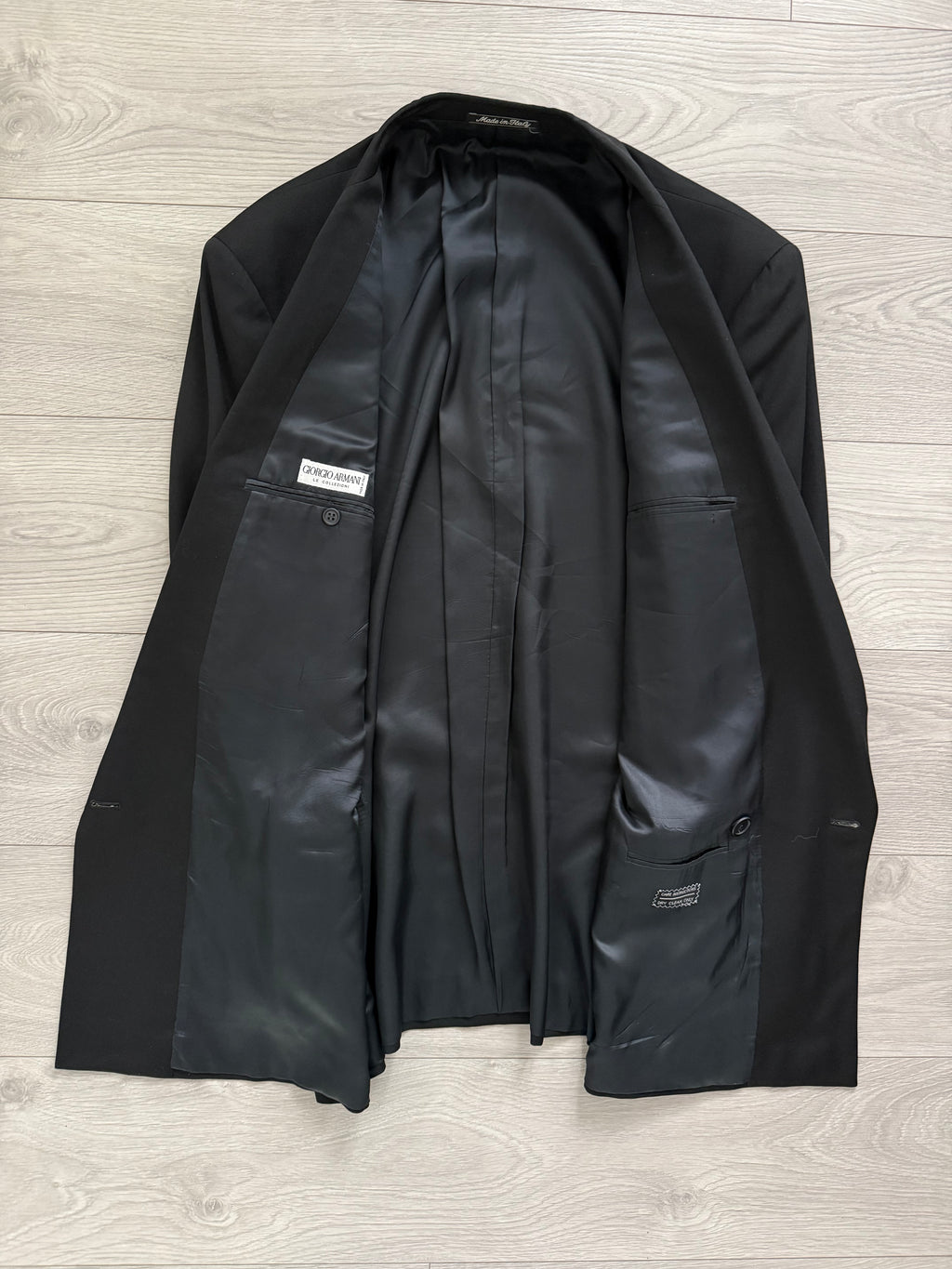 Giorgio Armani 1980s Peaked Lapel Double Breasted Pleated Black Suit - Size XXL Jacket / 44" Waist