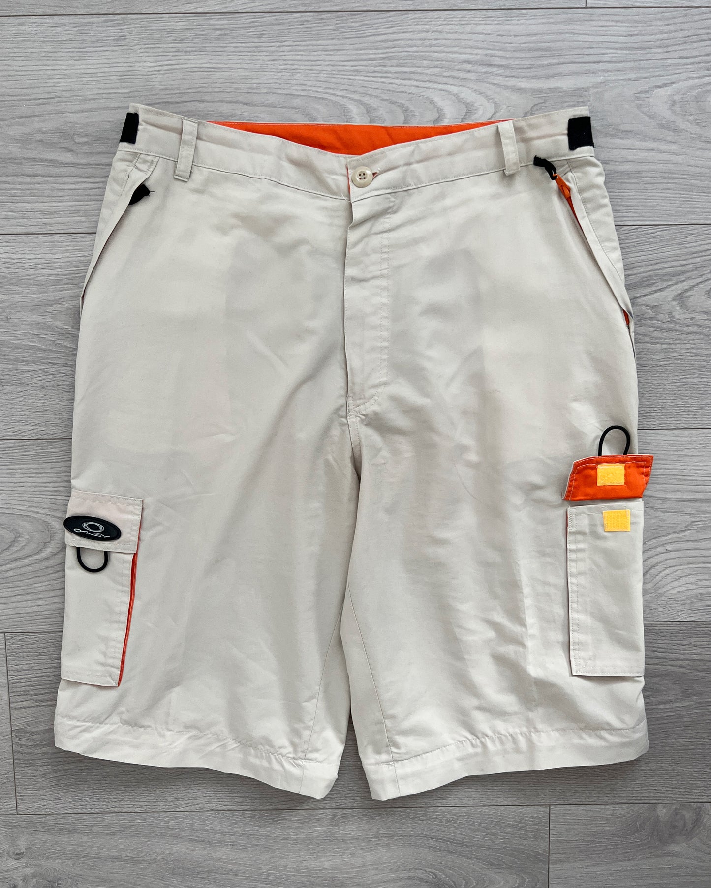 Oakley Software 00s 2-in-1 Technical Cargo Pants Shorts - Size 34