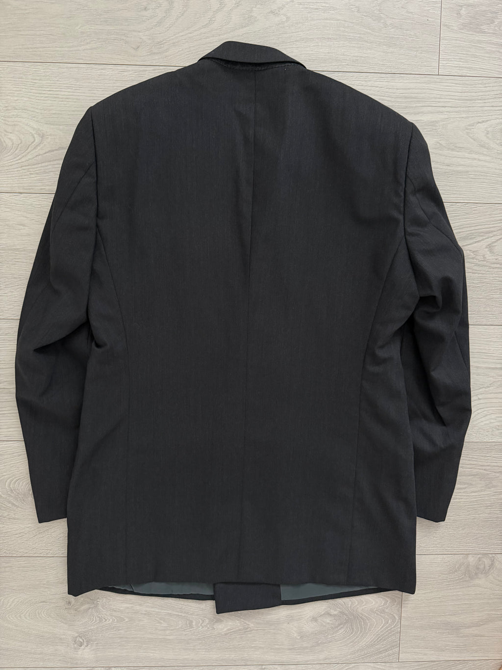 Armani 1990s Peaked Lapel Double Breasted Pleated Wool Suit Charcoal Grey - Size L Jacket / 33" Waist