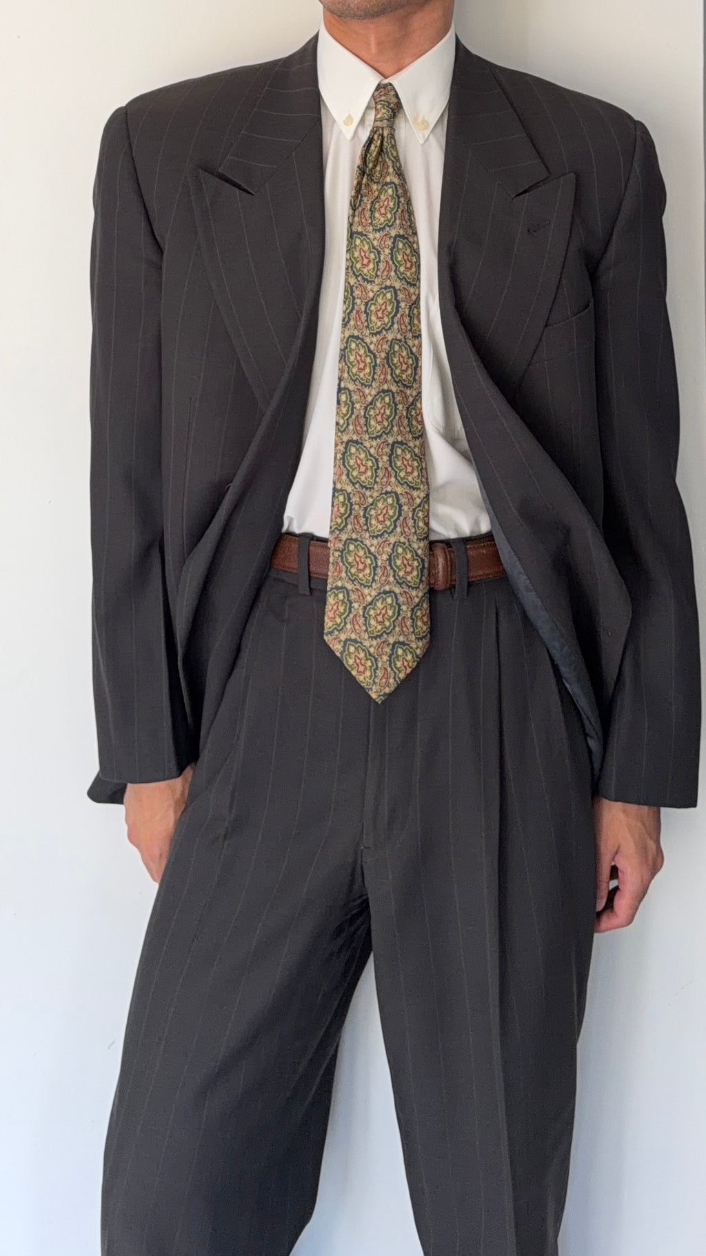 Giorgio Armani 1980s Peaked Lapel Double Breasted Striped Wool Pleated Suit - Size L Jacket / 34" Waist