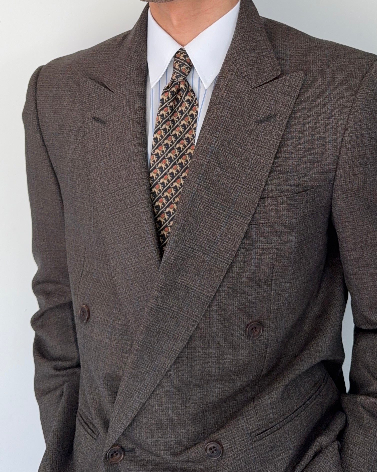 Burberry 1990s Peak Lapel Double Breasted Pleated Textured Brown Suit - Size M Jacket / 32" Waist