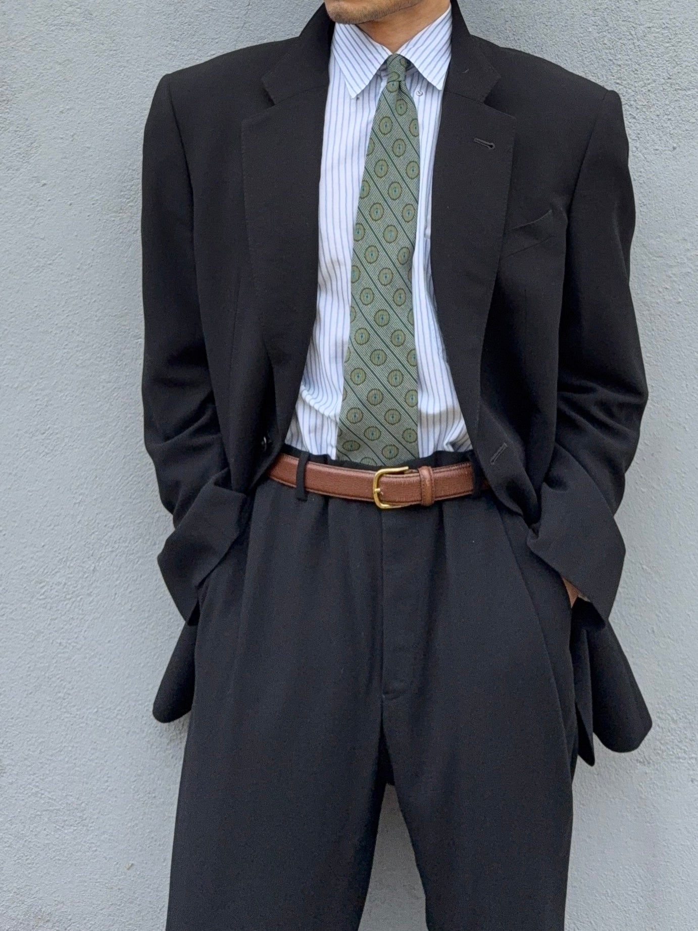 Armani 1990s 2B Draped Wool Black Suit - Size XL Jacket / 37" Waist