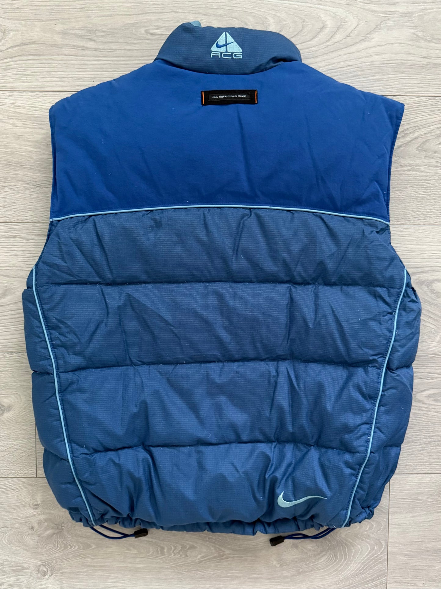 Nike ACG 00s Lungs Era Down Filled Puffer Vest - Size M
