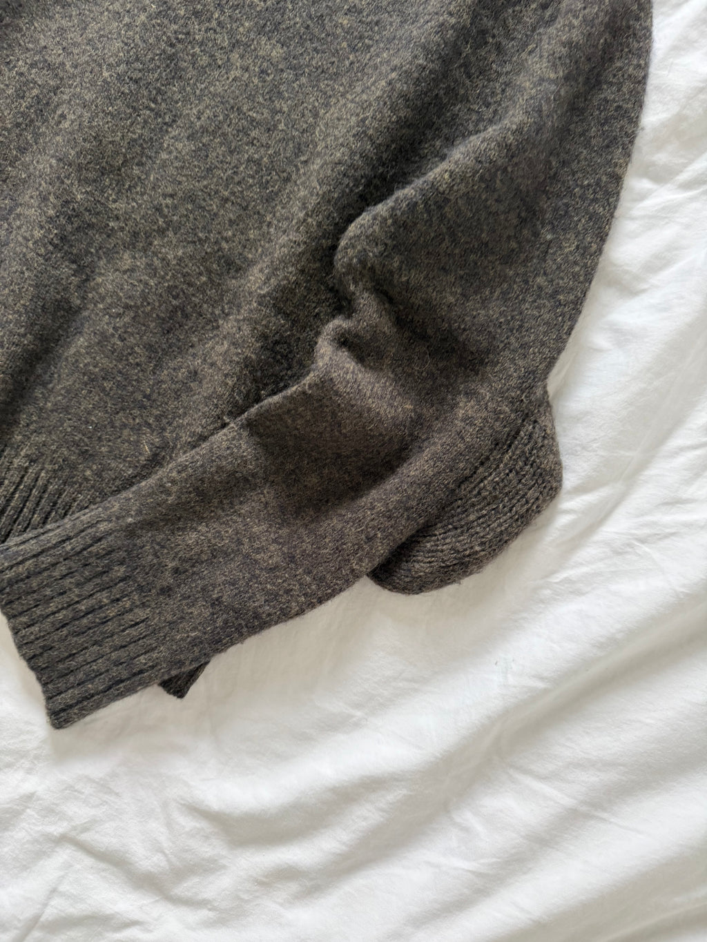 Maison Martin Margiela AW1999 Miss Deanna 3D Elbow Knit Sweater - Size L Womens