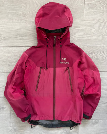 Arcteryx 00s Beta AR Gore-Tex Pro Shell Jacket Pink - Size Womens M