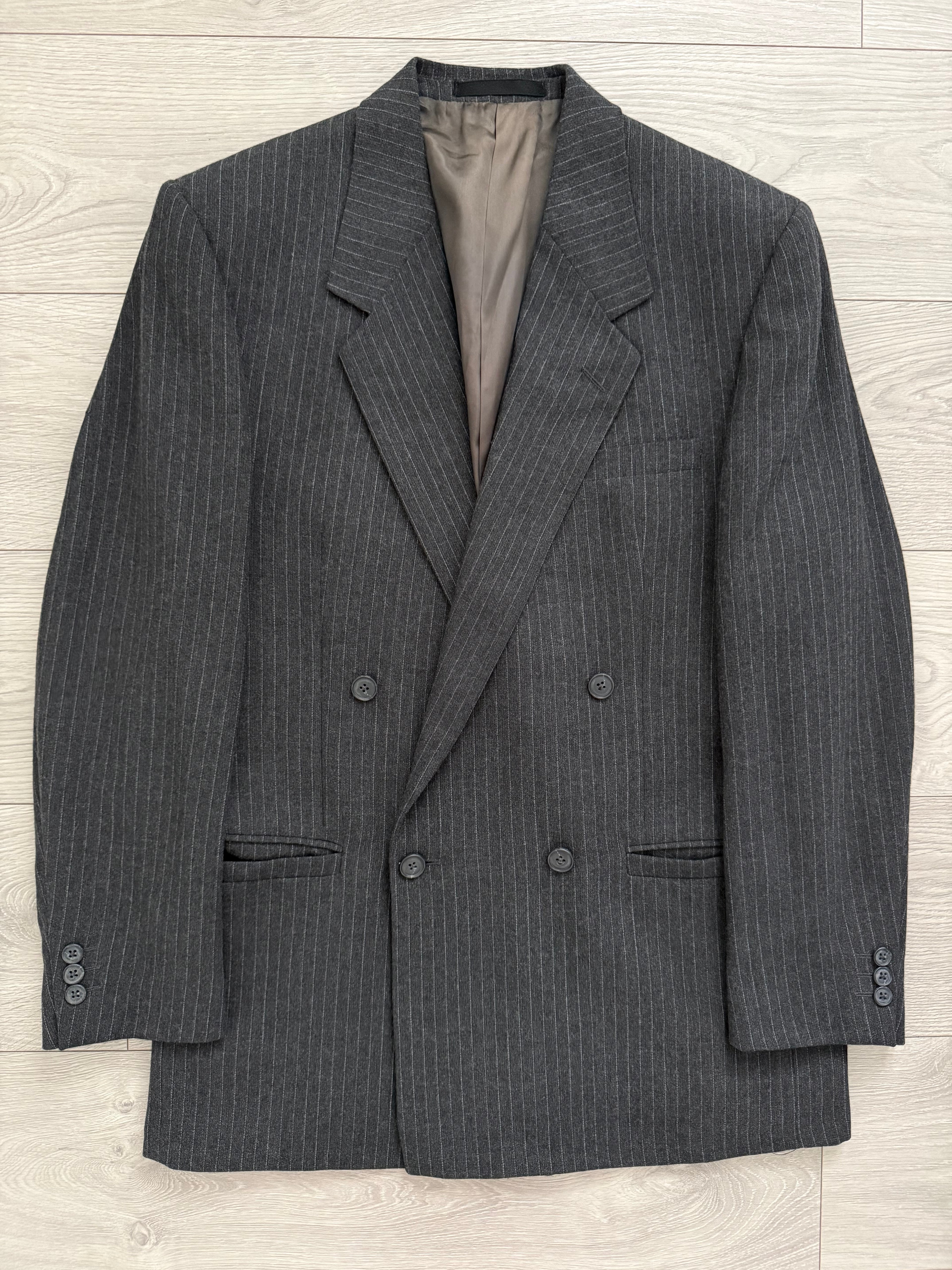 Versace 1980s Notch Lapel Double Breasted Pleated Wool Pinstriped Suit Grey - Size M Jacket / 32" Waist