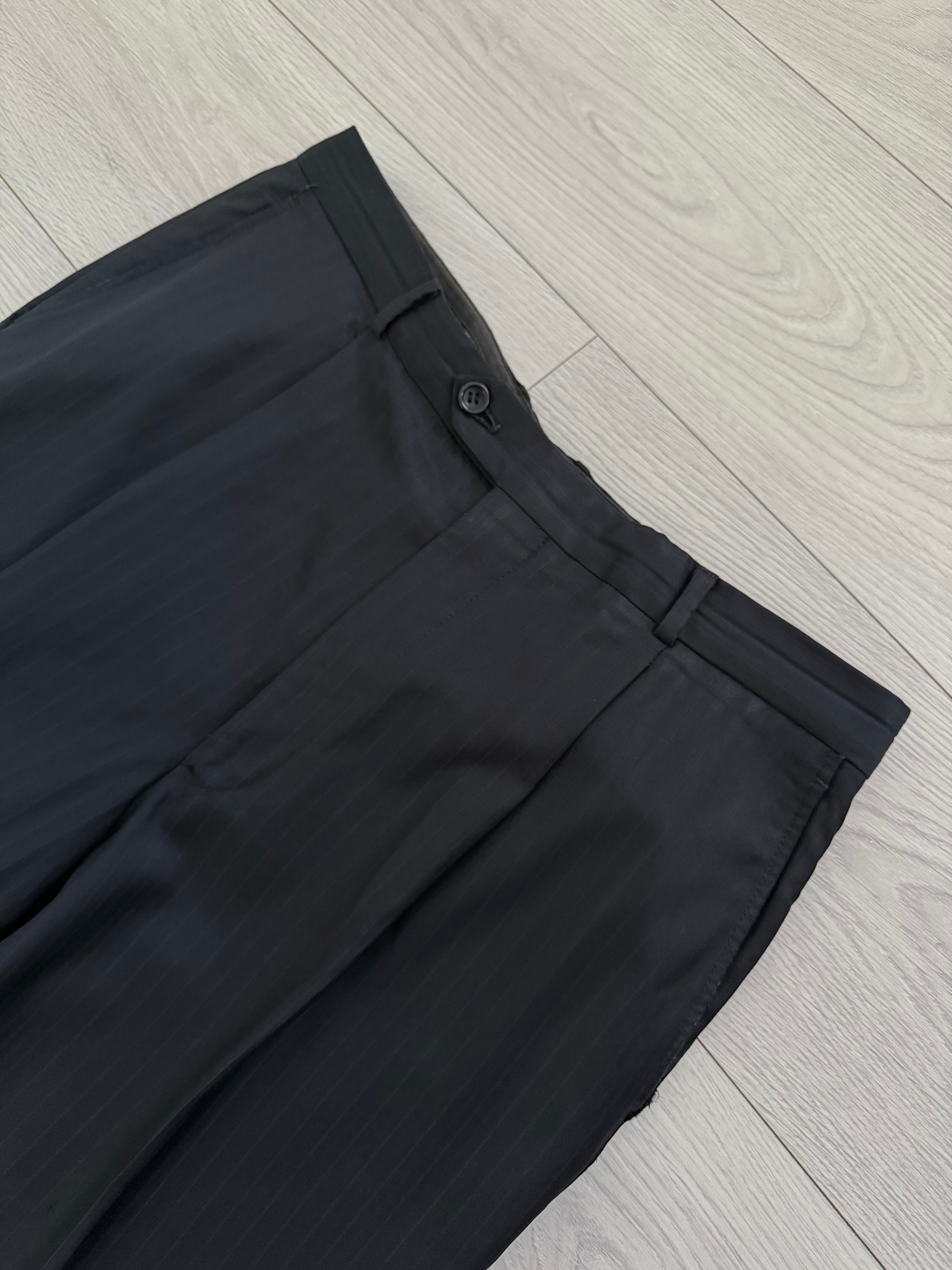 Armani 1990s 3B Pleated Wool Suit Navy - Size XL Jacket / 34" Waist