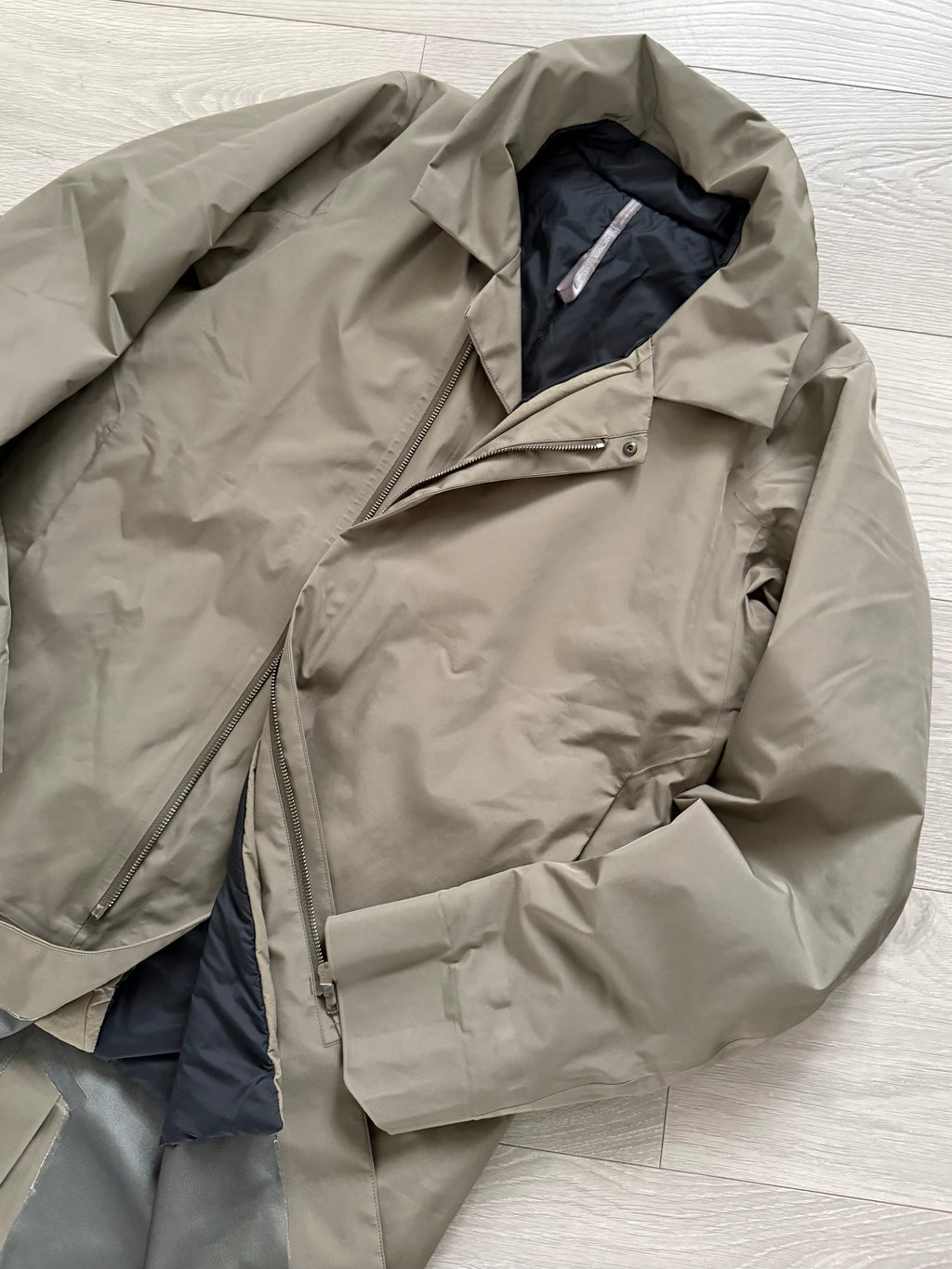 Arc’teryx Veilance Galvanic IS Coat in Boron - Size S