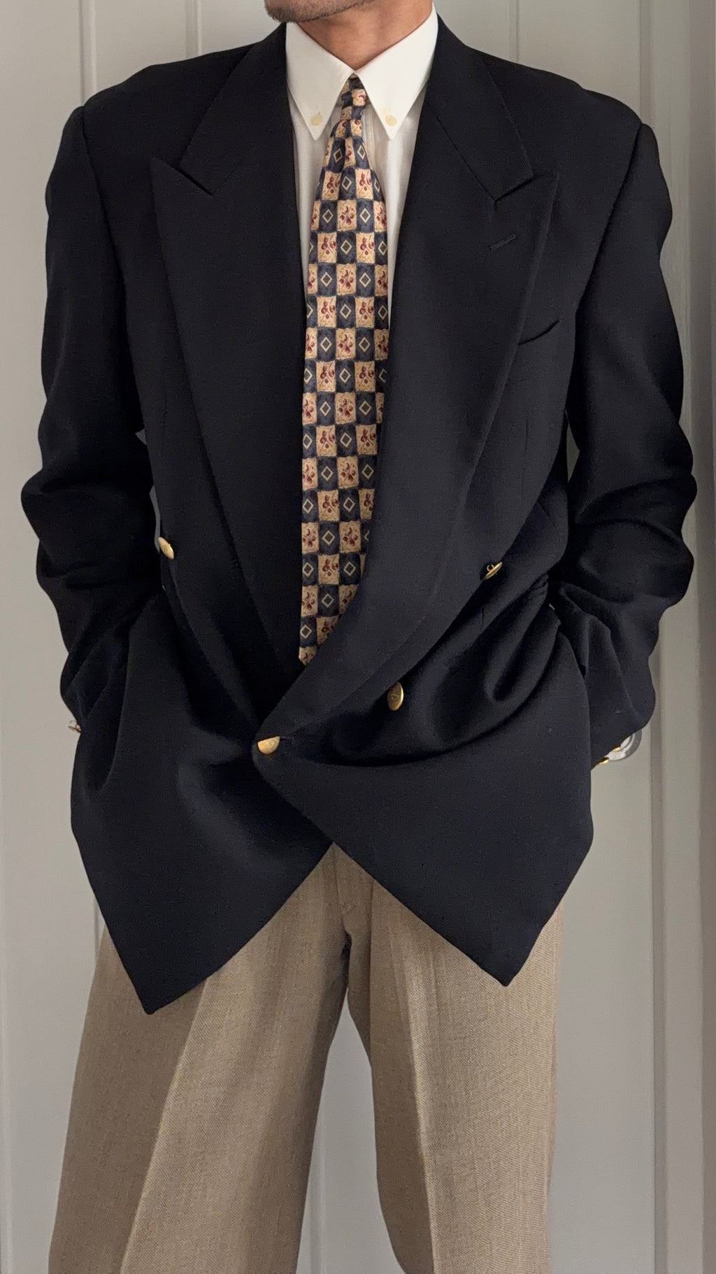 Giorgio Armani 1980s Peaked Lapel Double Breasted Metal Button Wool Sport Jacket Blazer Black  - Size L
