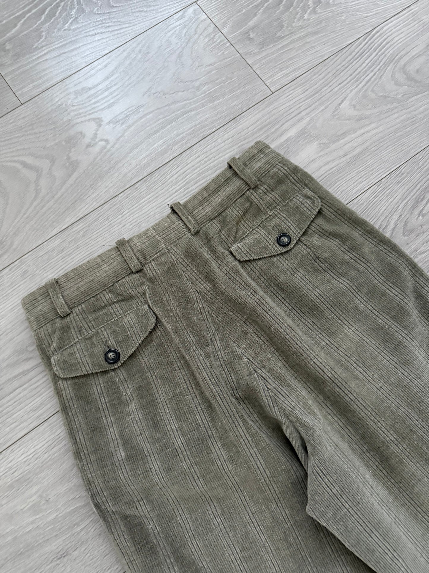 Emporio Armani 1990s Triple Pleat Corduroy Pants - Size 30