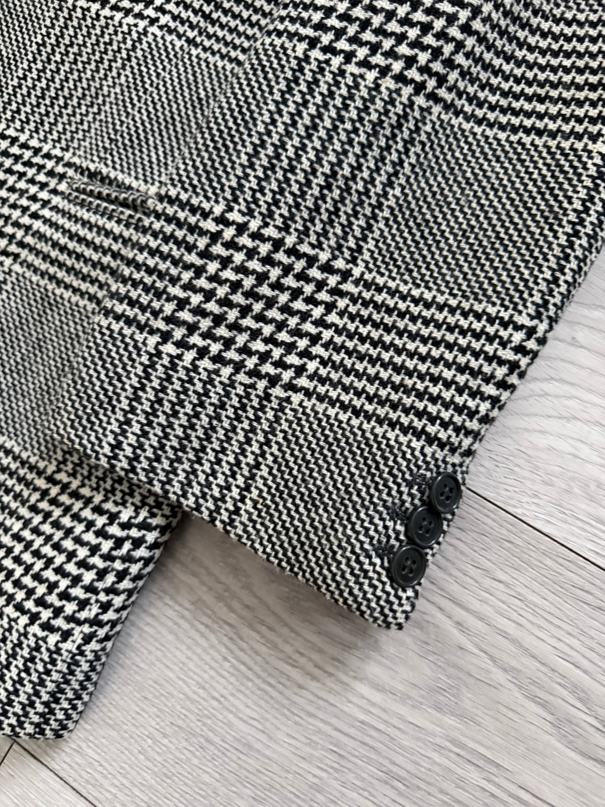 Giorgio Armani Mainline 1980s 2B Check Wool Sport Jacket Blazer  - Size M
