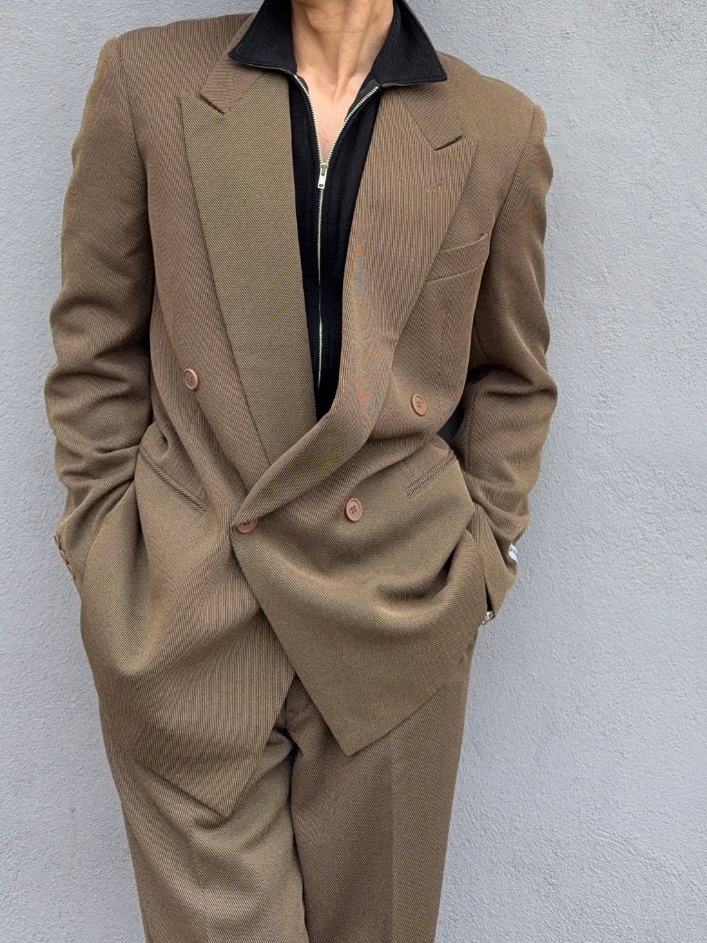 Giorgio Armani 1980s Double Breasted Pleated Wool Suit Taupe Brown New - Size L Jacket / 32" Waist