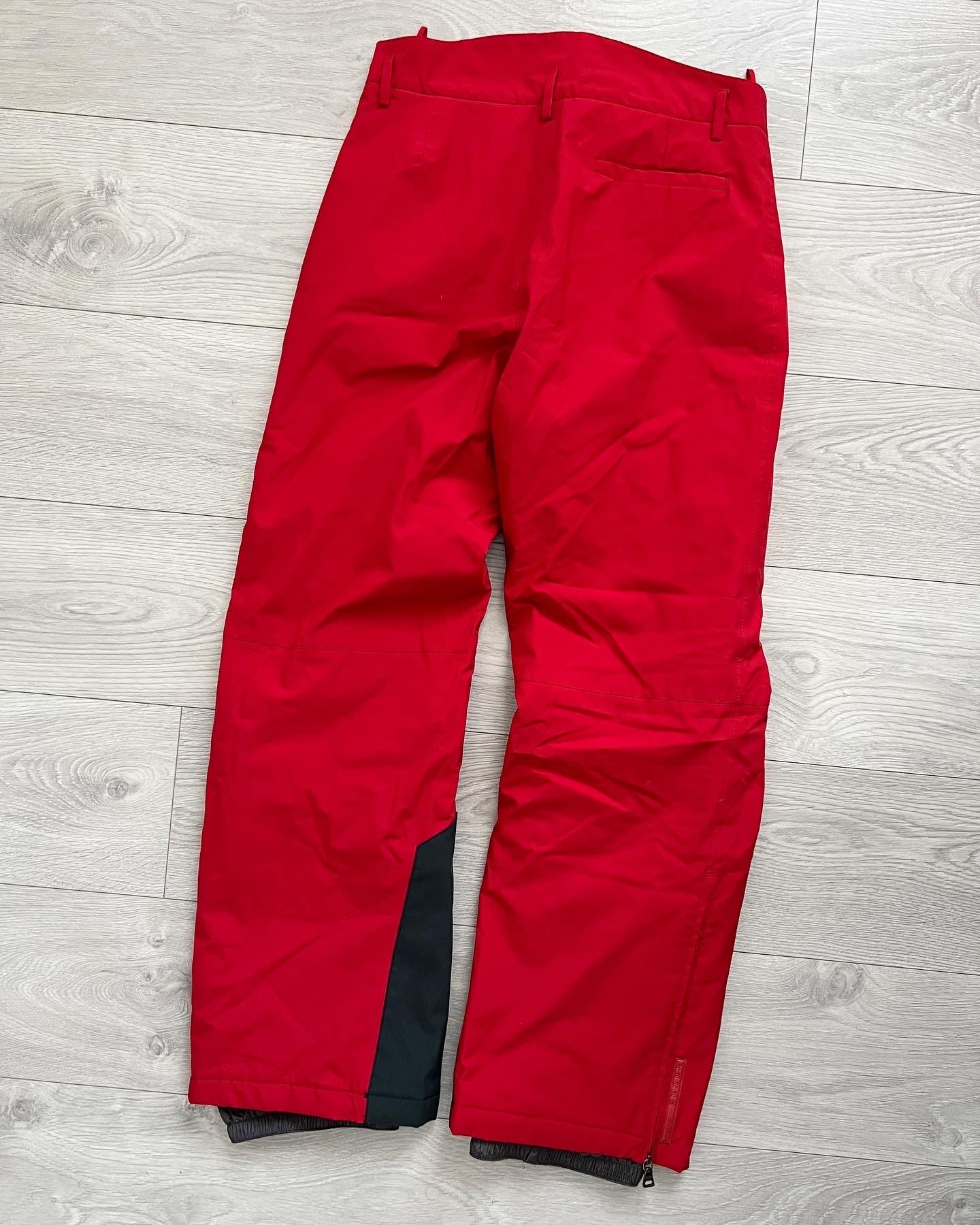 Prada Sport AW2001 Gore-Tex Insulated Pants - Size 32 – NDWC0 Shop