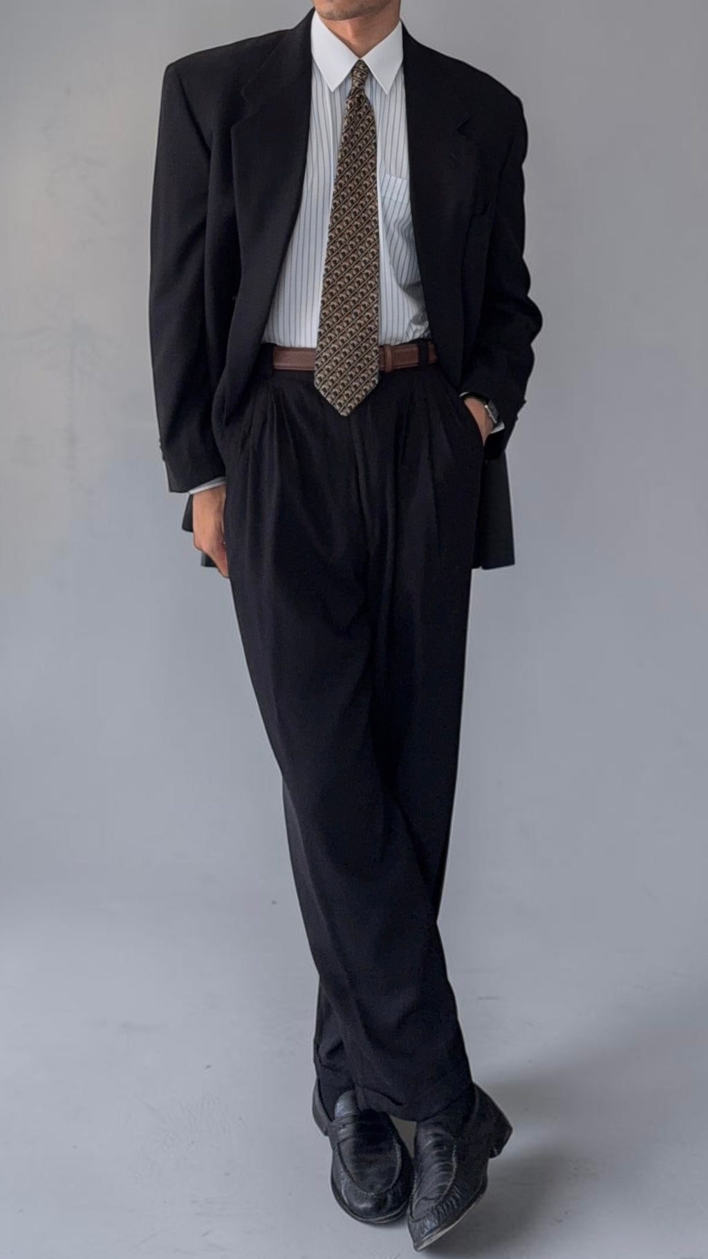 Versace 1980s Notch Lapel Double Breasted Wool Pleated Black Textured Suit - Size M Jacket / 30" Waist