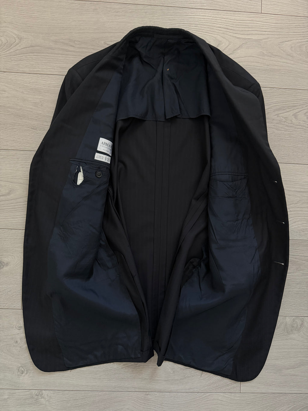 Armani 1990s 3B Pleated Wool Suit Navy - Size XL Jacket / 34" Waist