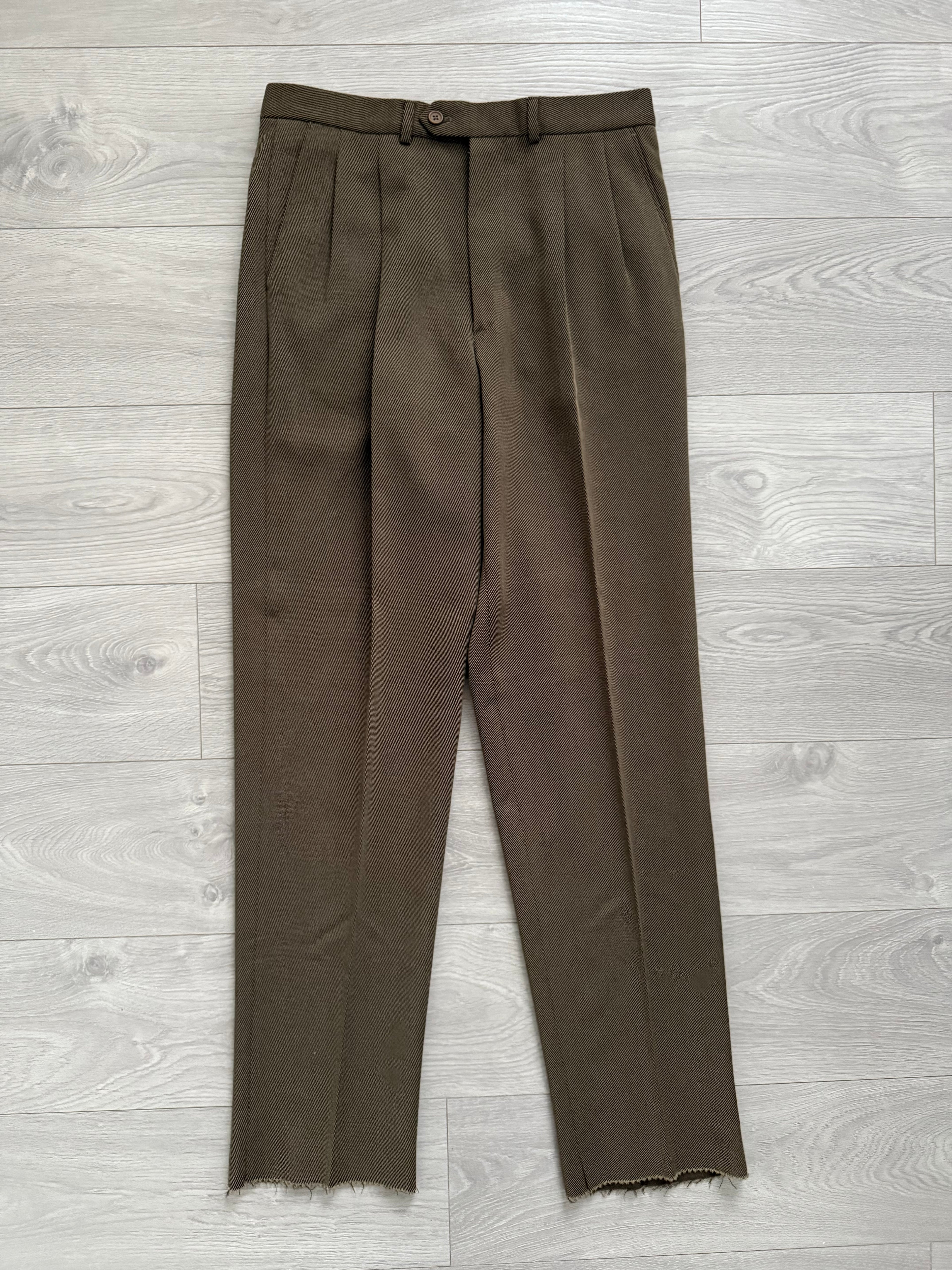 Giorgio Armani 1980s Double Breasted Pleated Wool Suit Taupe Brown New - Size L Jacket / 32" Waist