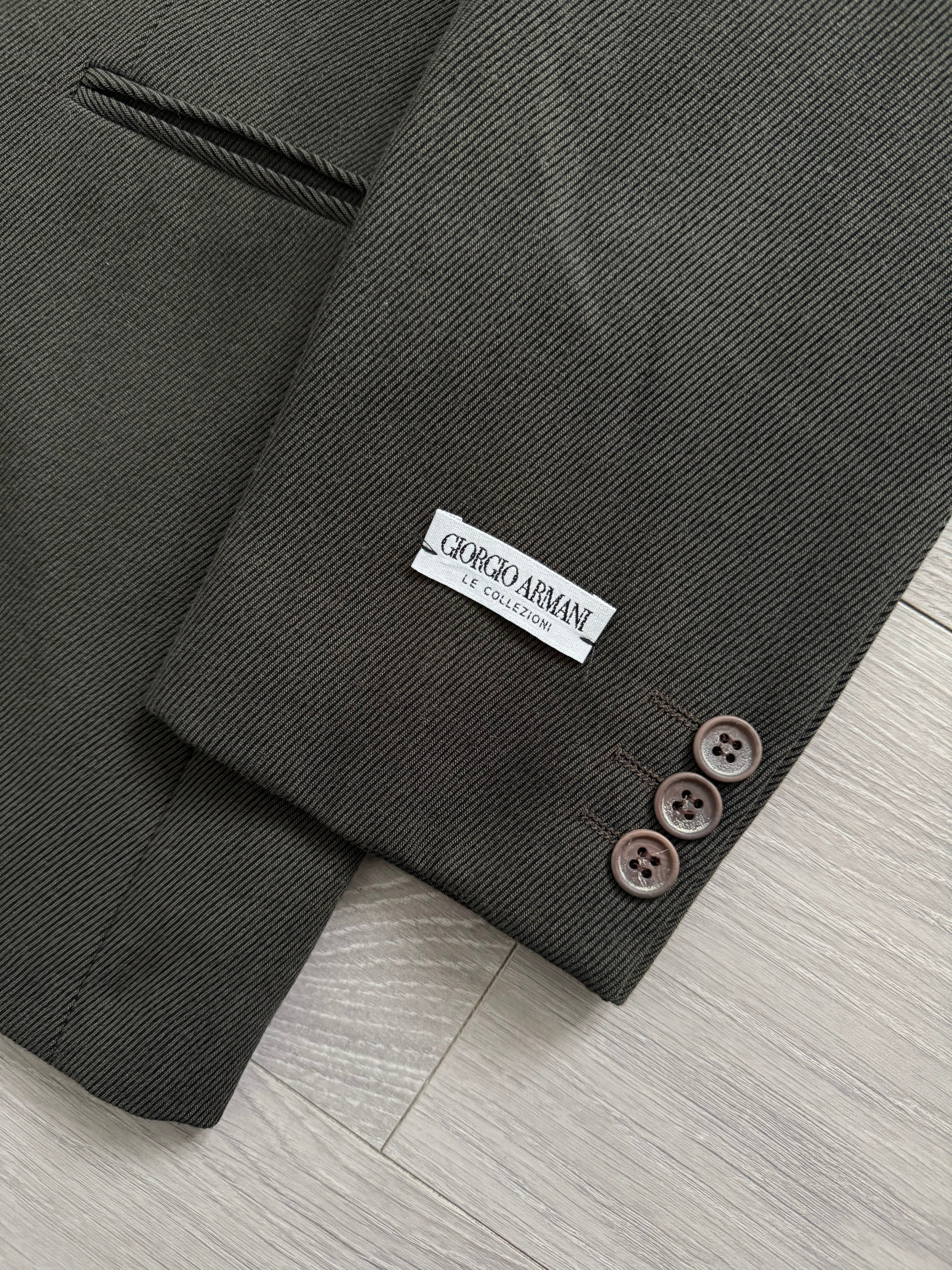 Giorgio Armani 1980s Double Breasted Pleated Wool Suit Forest Green New - Size L Jacket / 32" Waist `