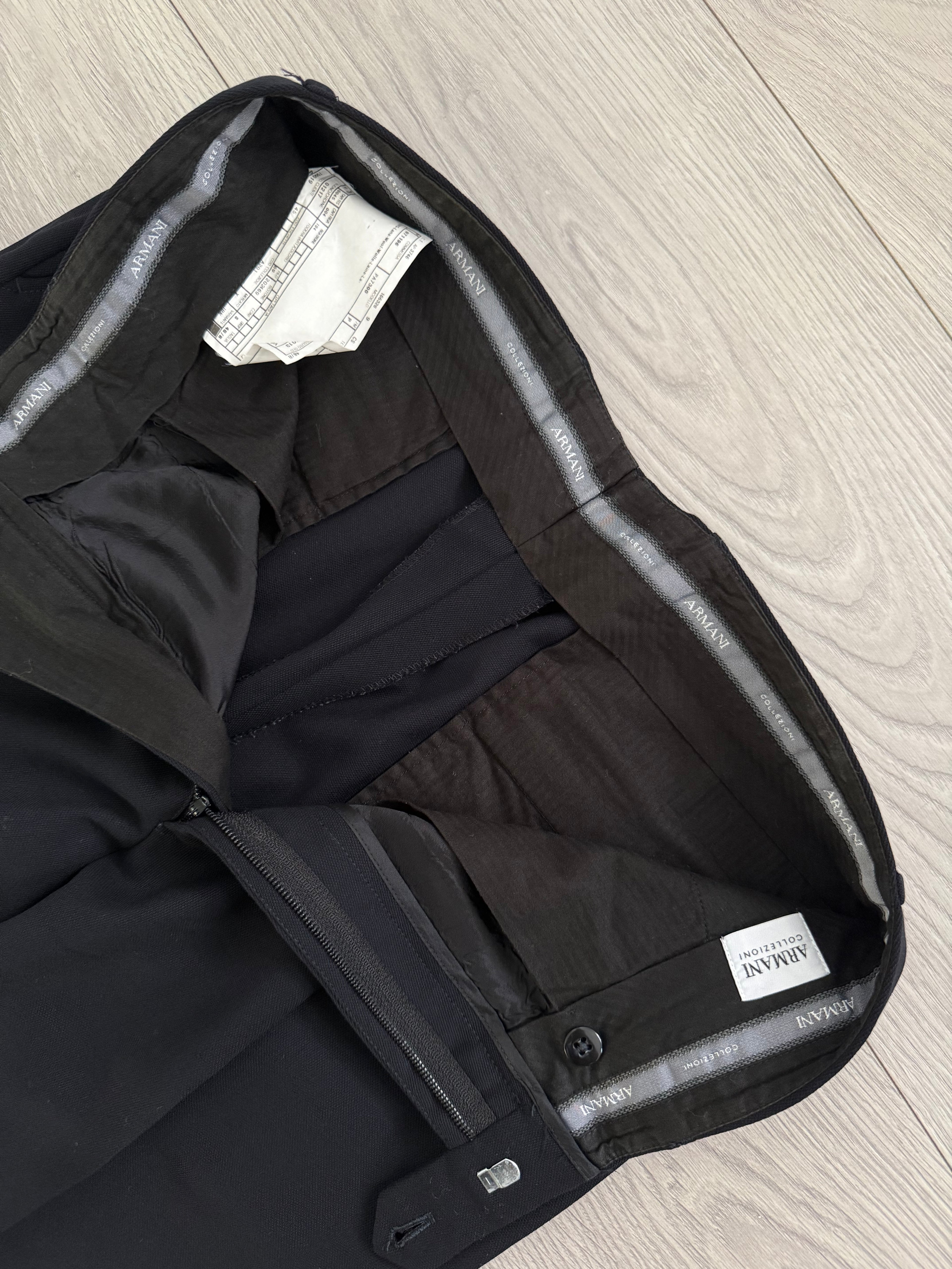Armani 2000s Pleated Wool Navy Pants - Size 31" Waist