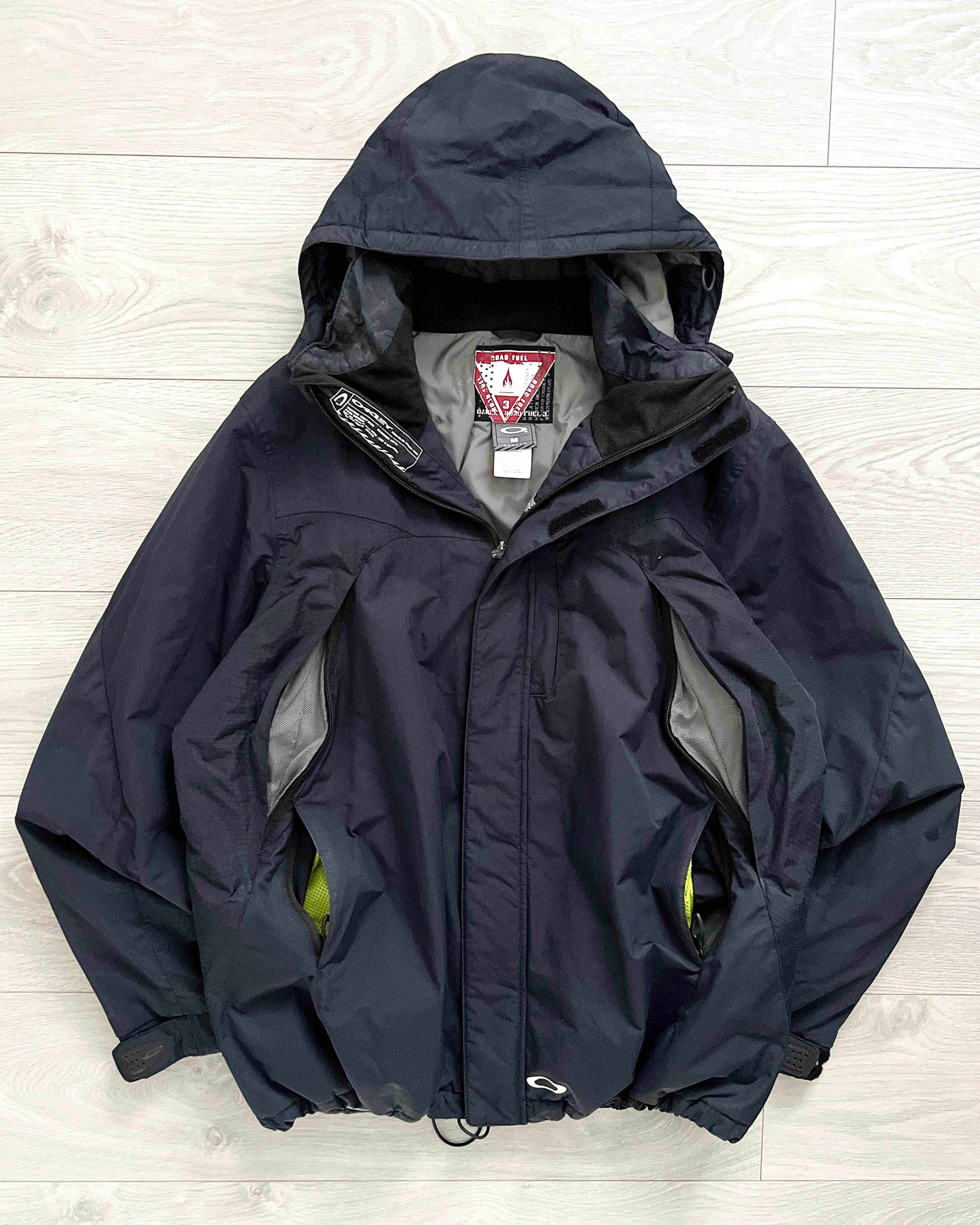 Oakley Road Fuel 3 Technical Waterproof Vent Zippered Insulated ...