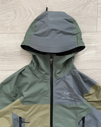 Arcteryx Beams SS2017 Beta Gore-Tex Patchwork Jacket - Size S