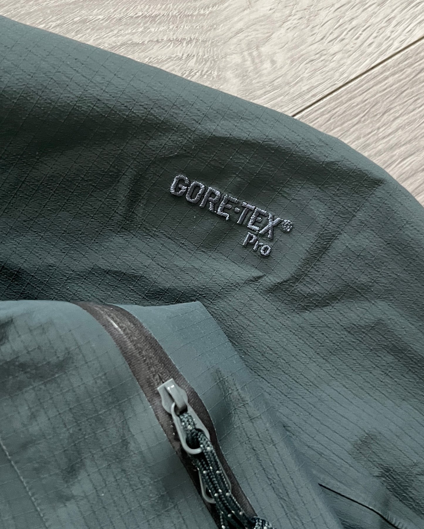 Arcteryx Beta AR Gore-Tex Pro Jacket - Size S