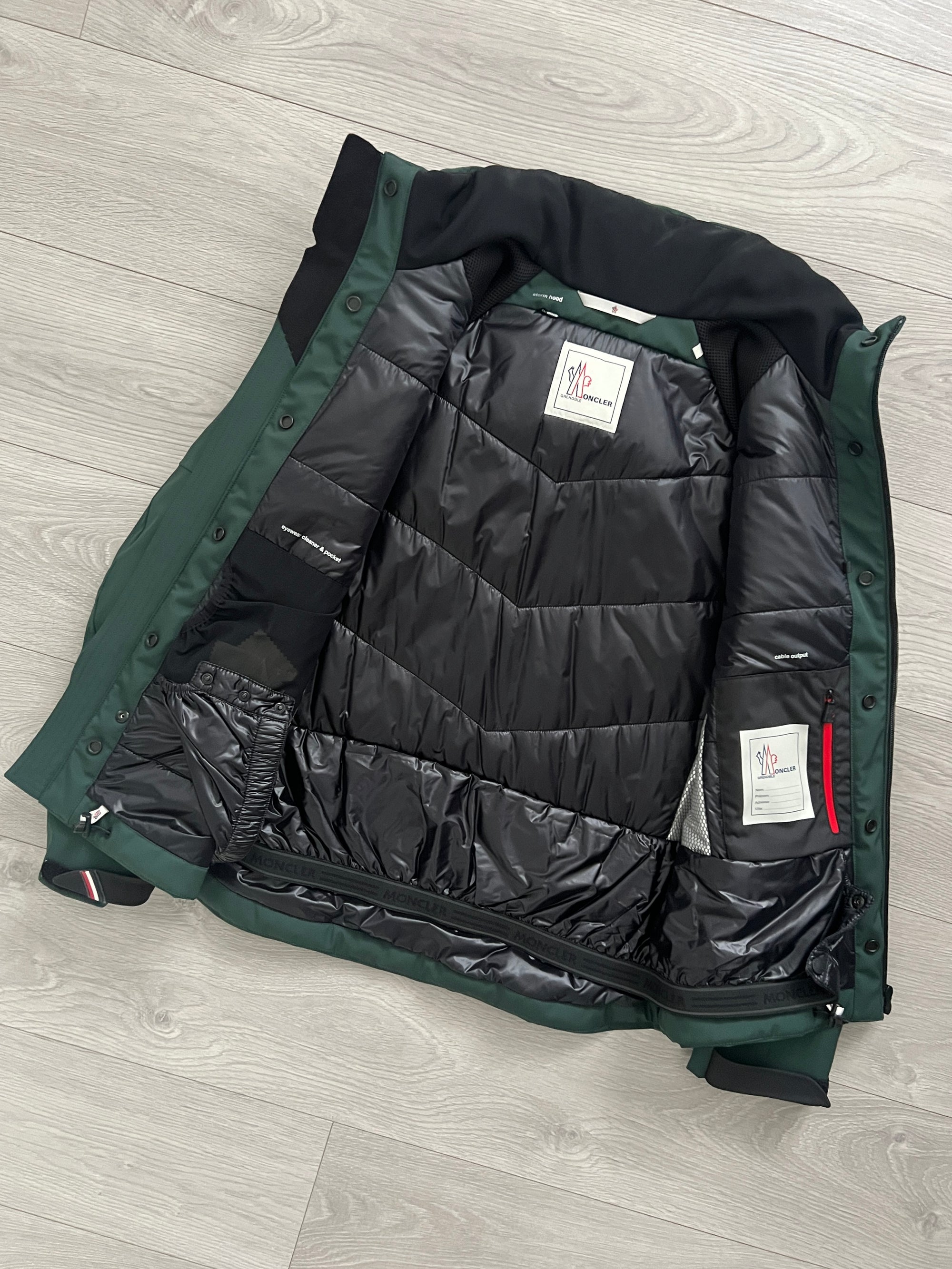 Moncler Grenoble Carmaux Technical Waterproof Insulated Jacket - Size M