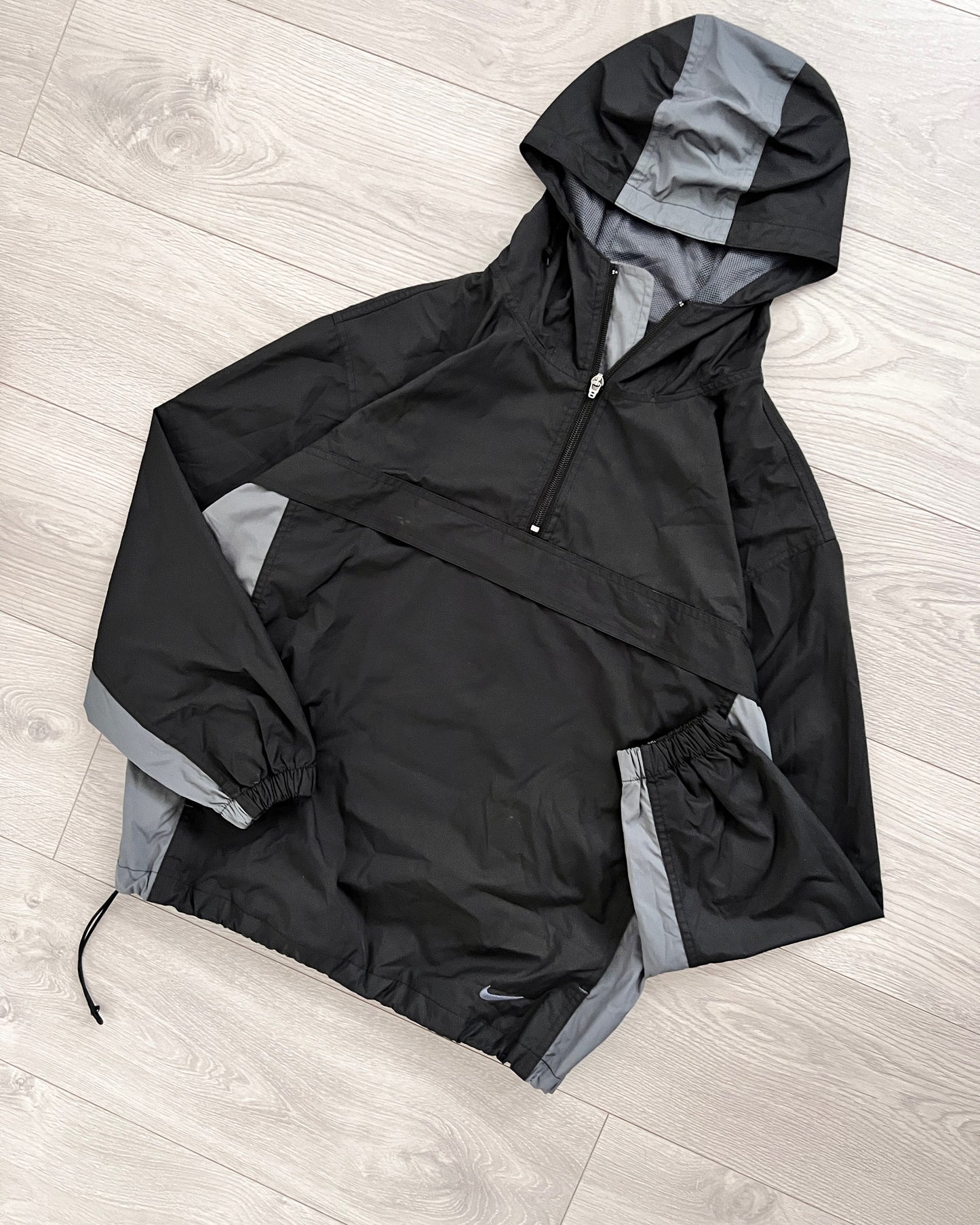 Nike Clima-Fit 00s Technical Two-Tone Anorak - Size S