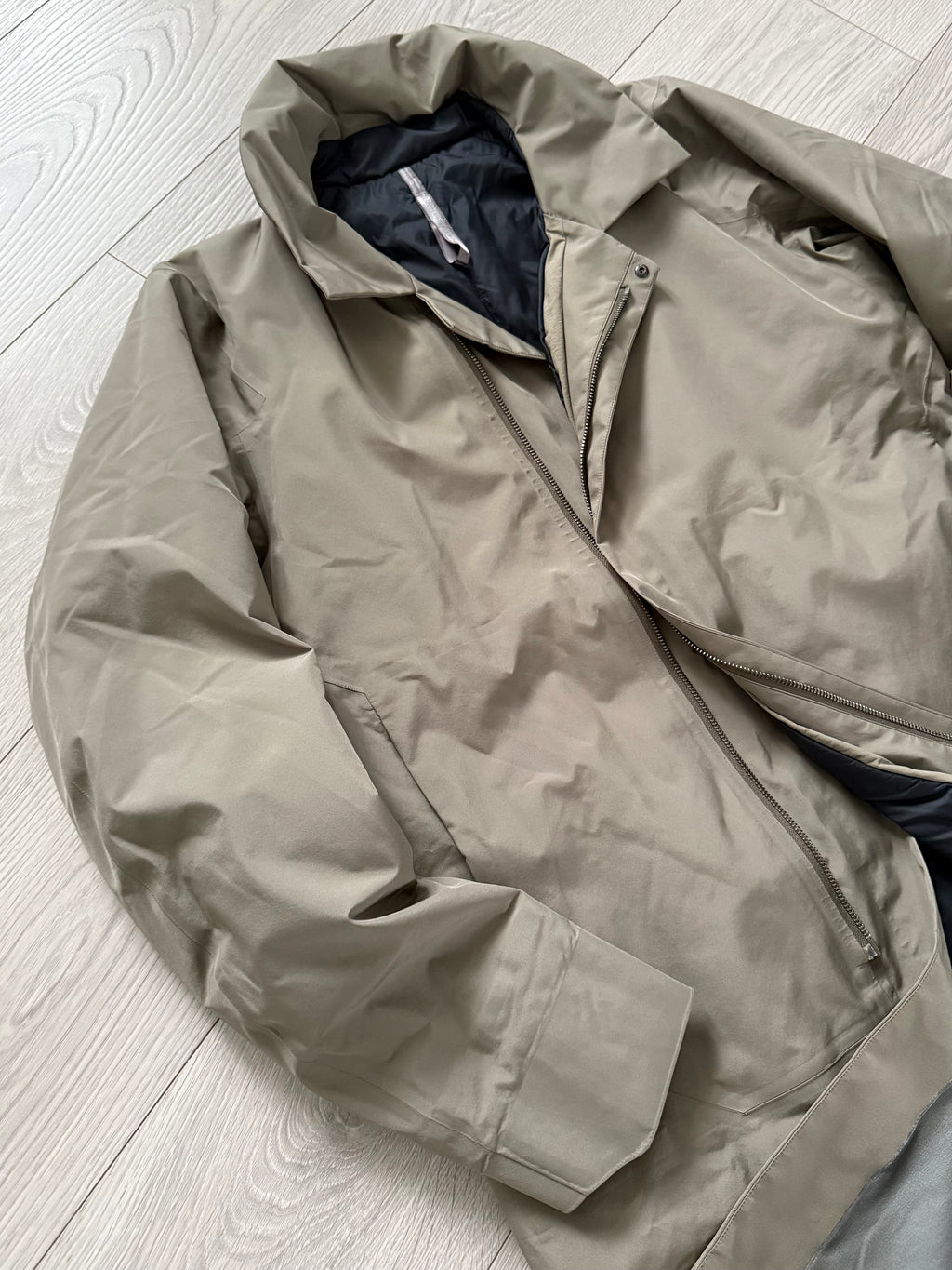 Arc’teryx Veilance Galvanic IS Coat in Boron - Size S