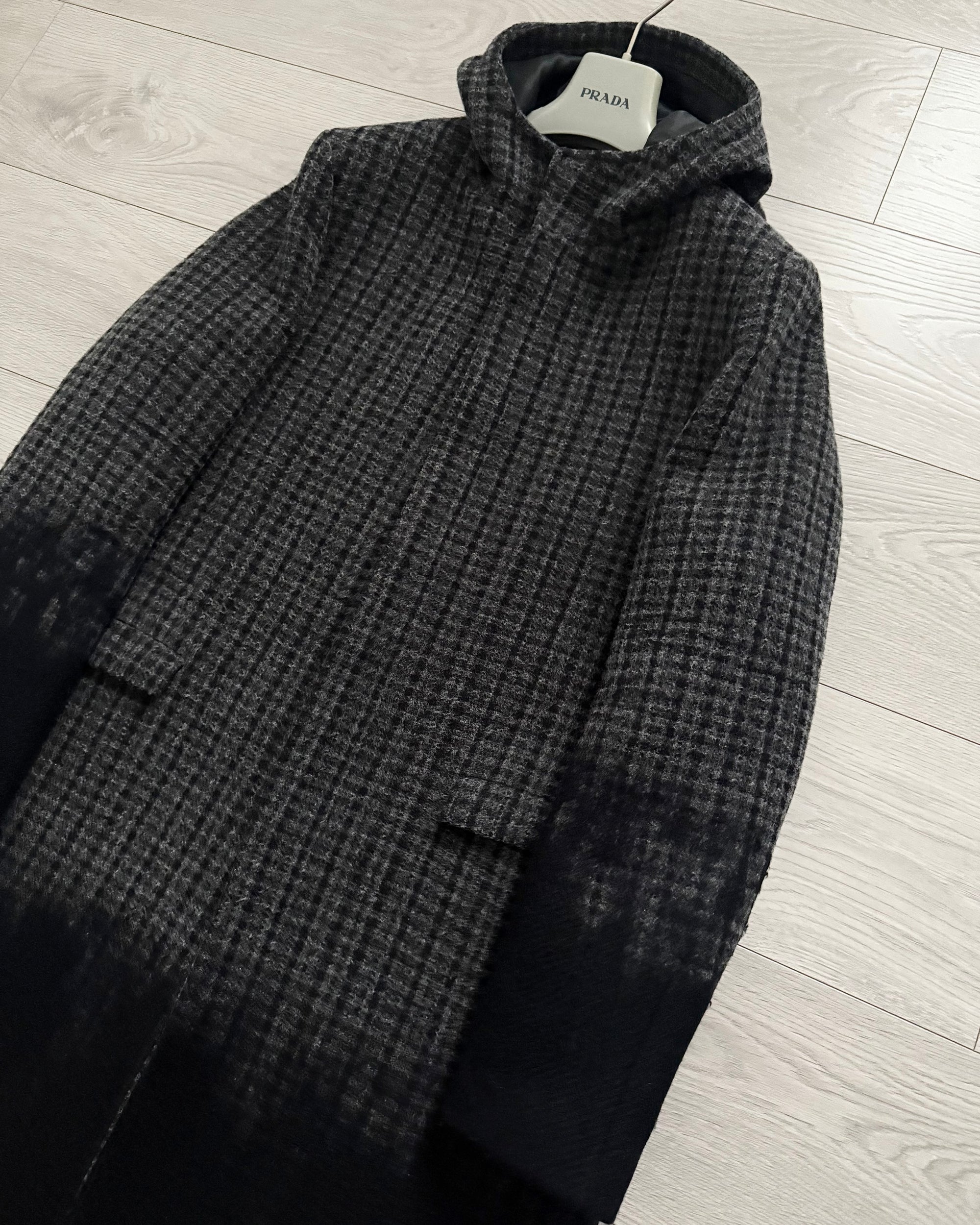 Prada FW2007 Runway Gradient Wool Coat - Size M