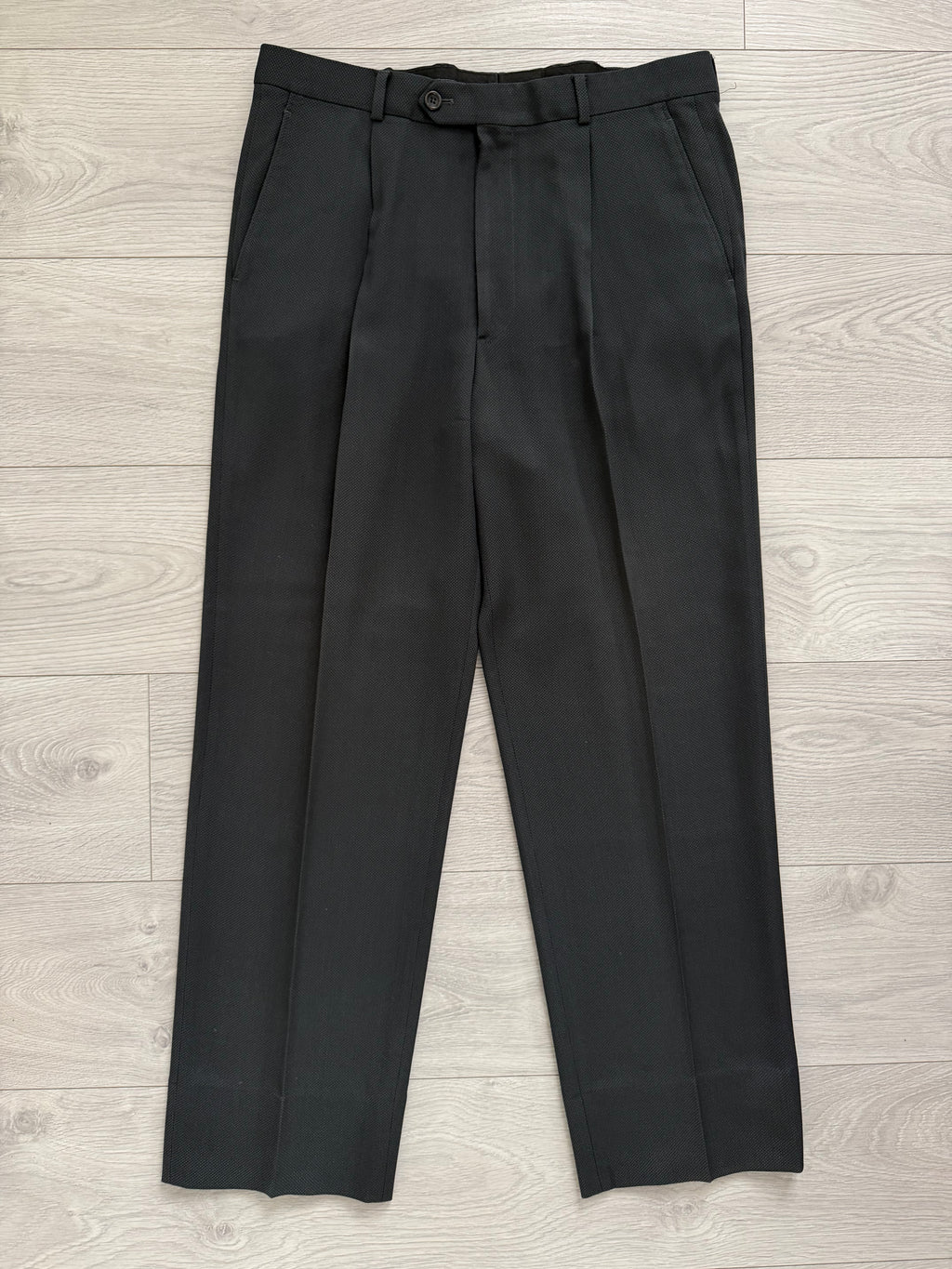 Armani 1990s Peaked Lapel Double Breasted Pleated Wool Silk Suit Dark Forest Green - Size L Jacket / 34" Waist